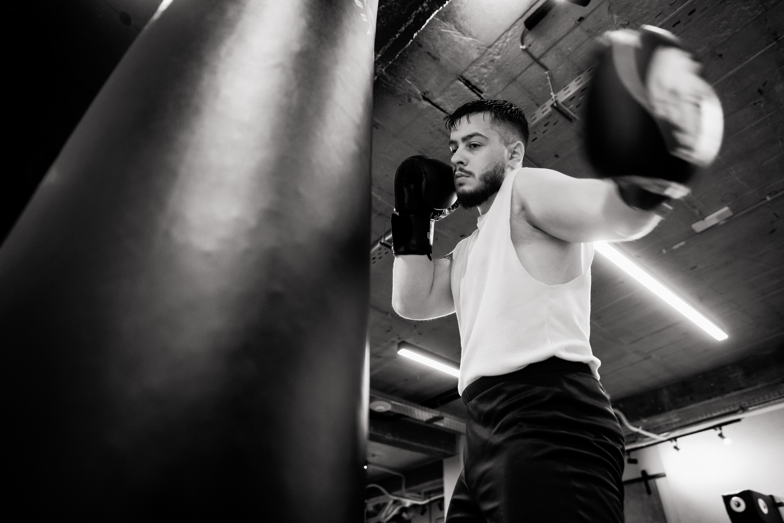The Fighter - Benny Fight Academy. Andrei Samuel – Fotograf București | Evenimente, Studio, Imobiliare, Produs