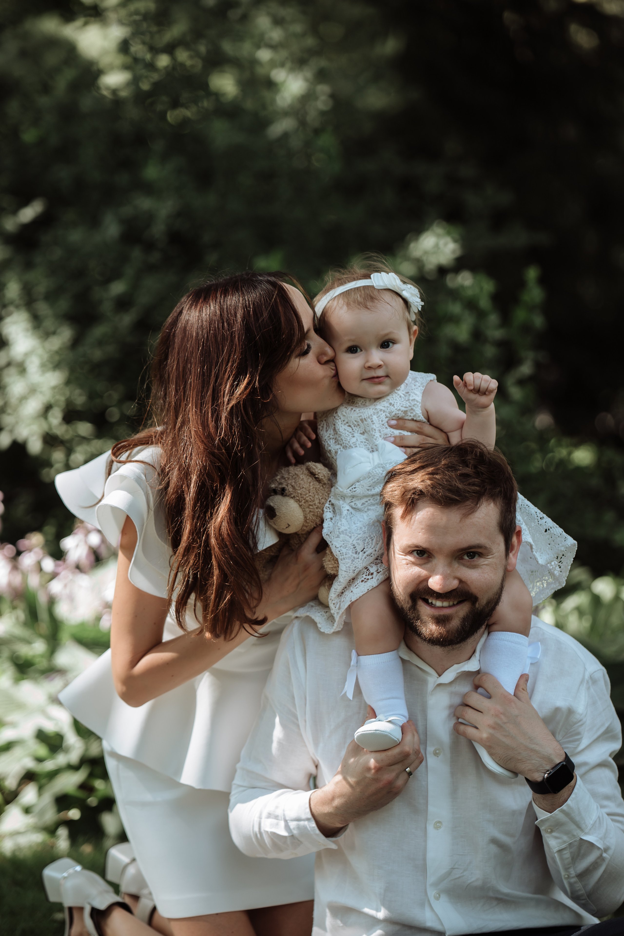 Gabrielės krikštynos. Wedding, christening and family photographers in Vilnius, Lithuania