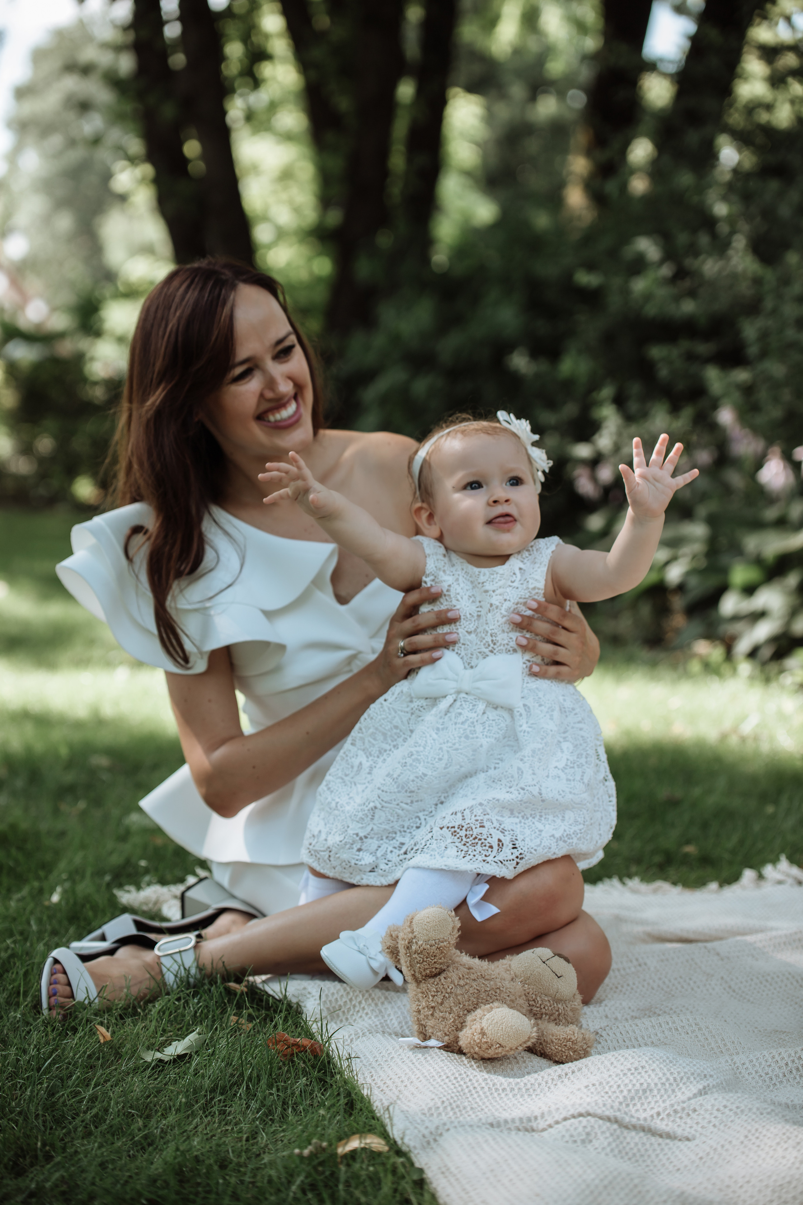 Gabrielės krikštynos. Wedding, christening and family photographers in Vilnius, Lithuania