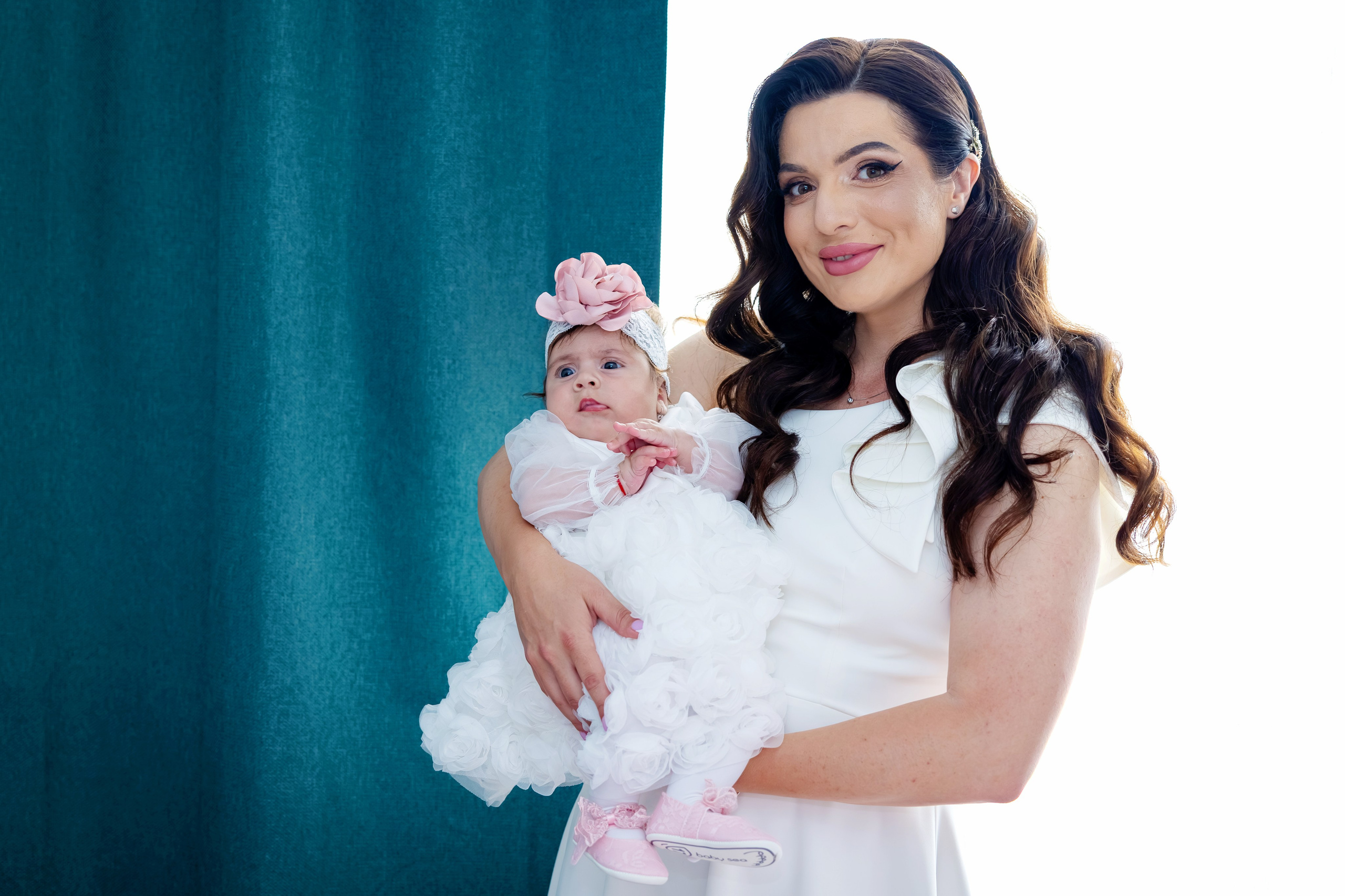 Iris Stefania. Moments By Gub