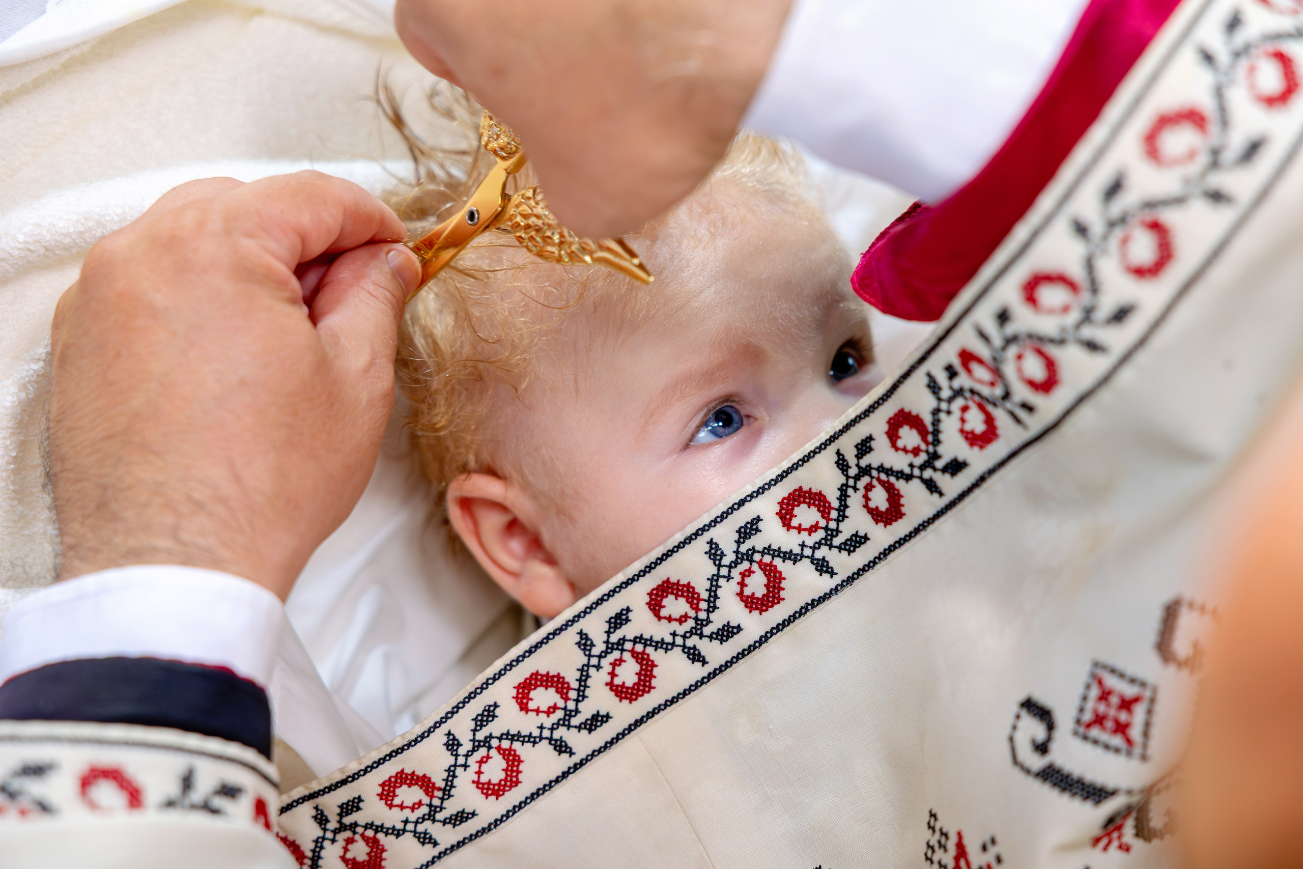 Eric Ionut. Moments By Gub