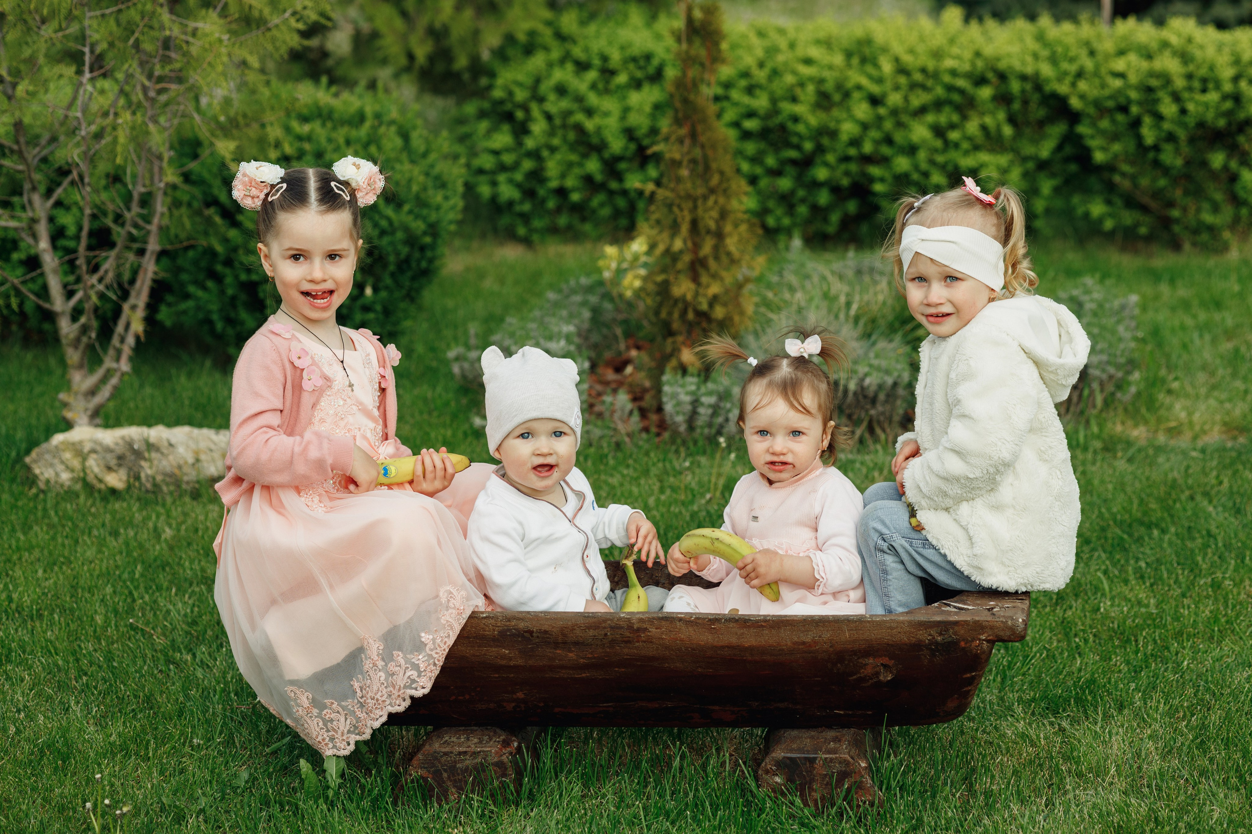 Familia Anton. Fotograful evenimentului tău