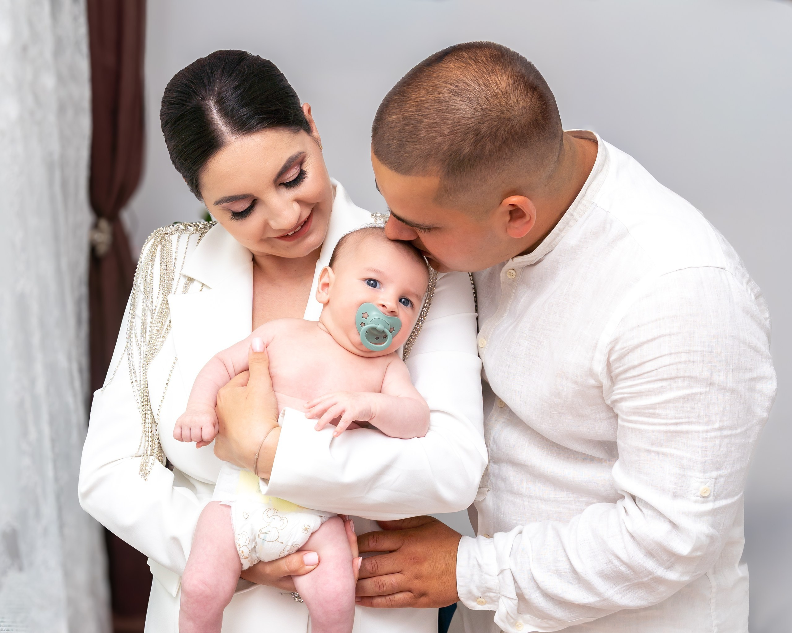 Botez Filip Andrei. Adelinne — fotograf profesionist în Constanța pentru familii, bebeluși și evenimente