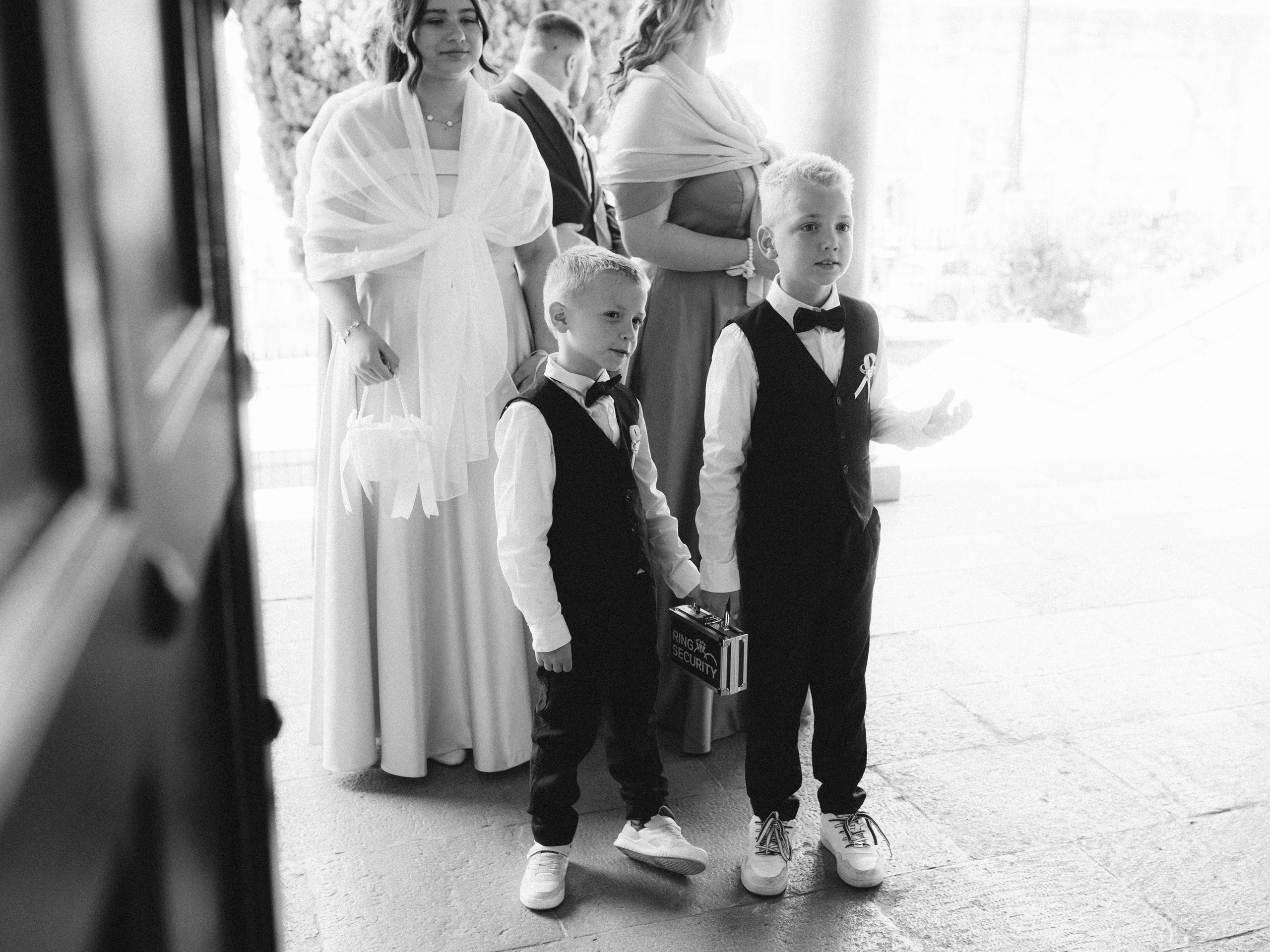Weddings. Capturedwell
