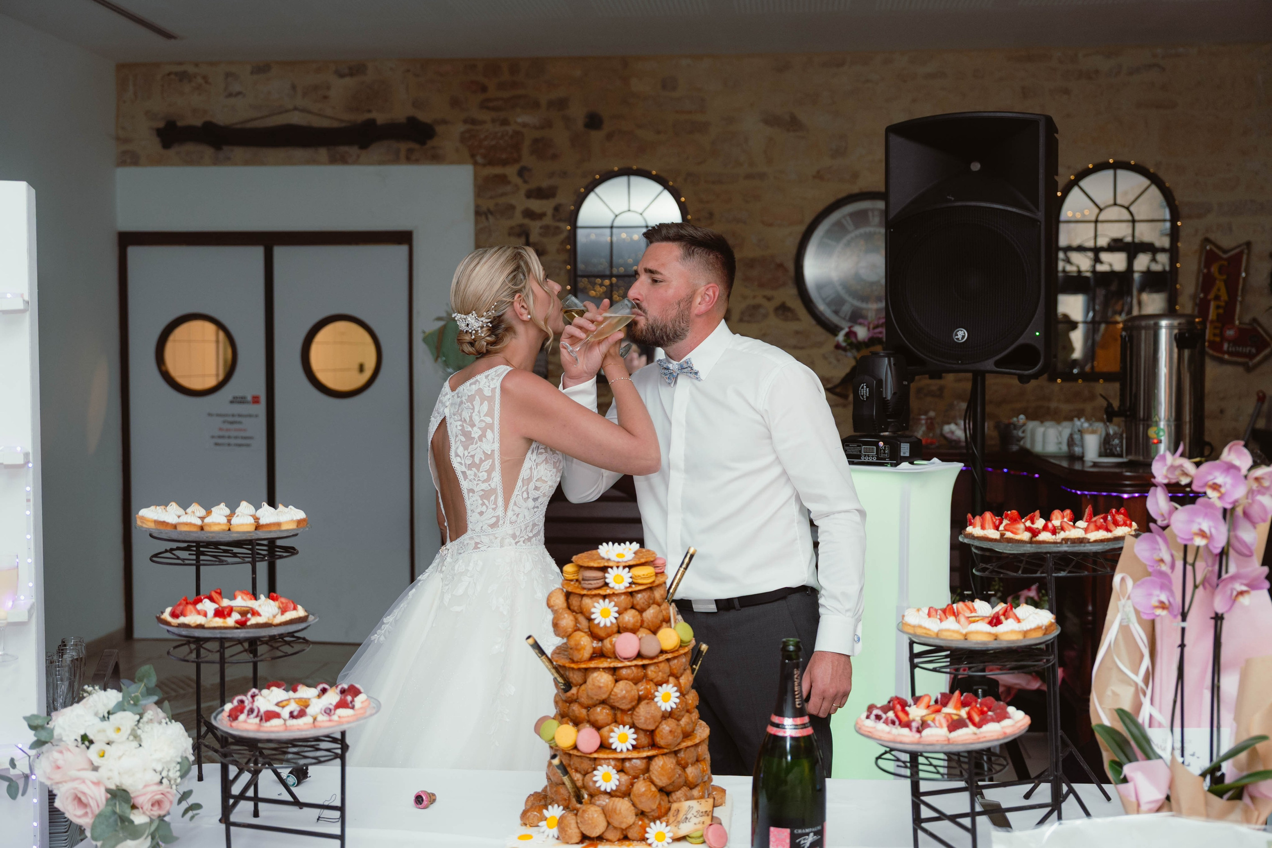 Océane & Pierre. Weeding photographer / event / portrait