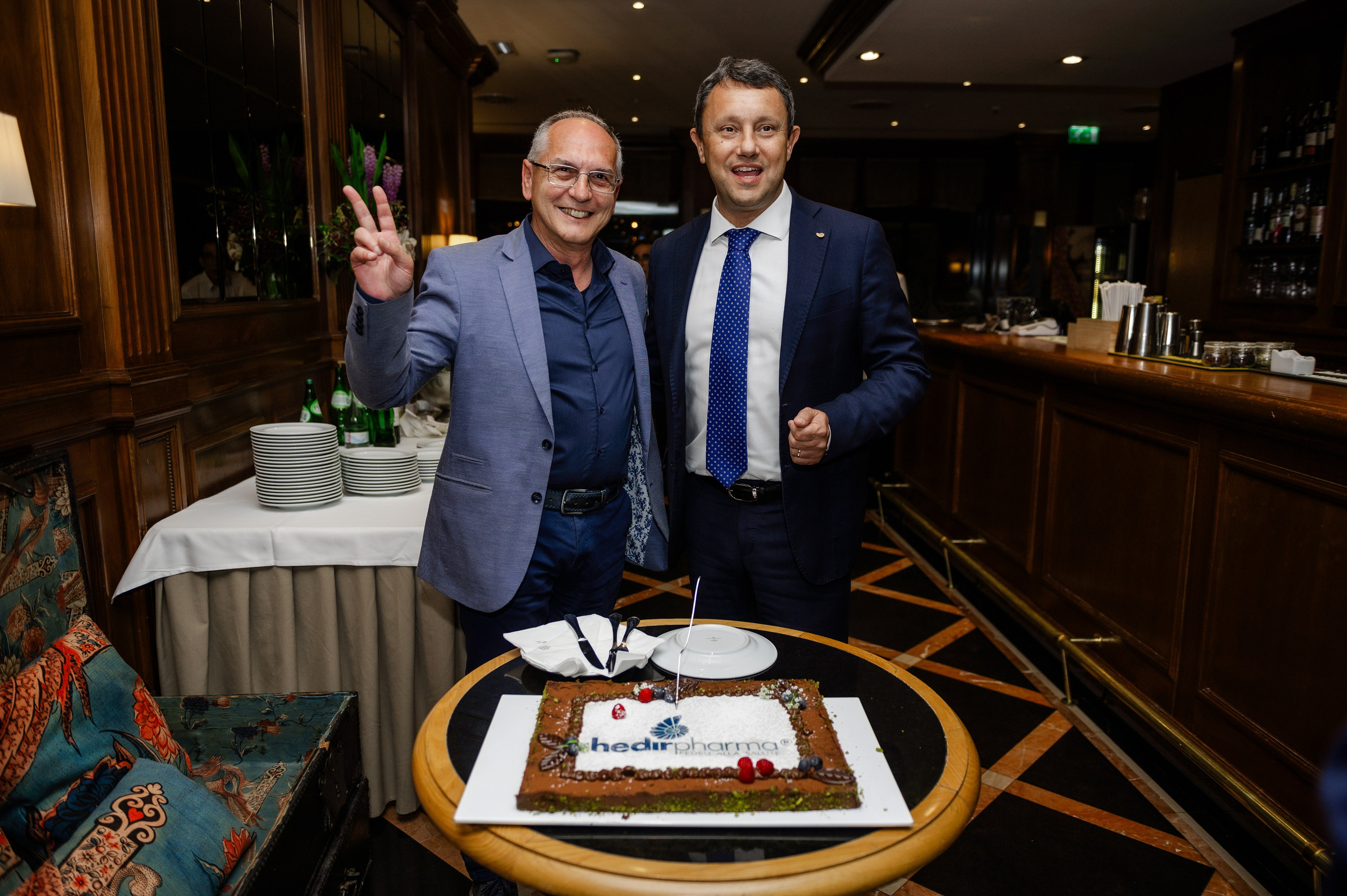 Corporate party at the restaurant — Pharma. Ваш фотограф в Лиссабоне — Анна Белова