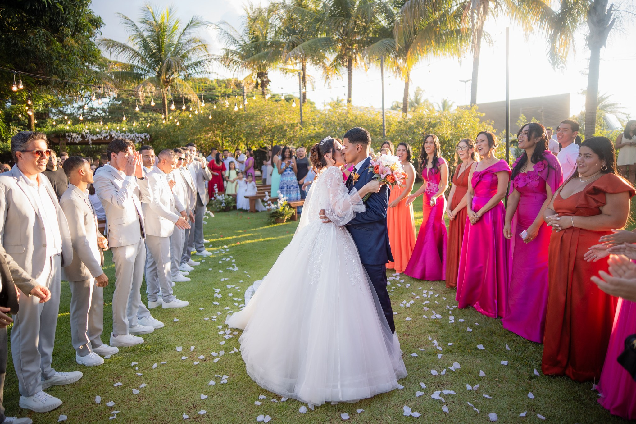 Larissa & Vinicius — Espaço Faveral / Aararaquara. Robson Colaço