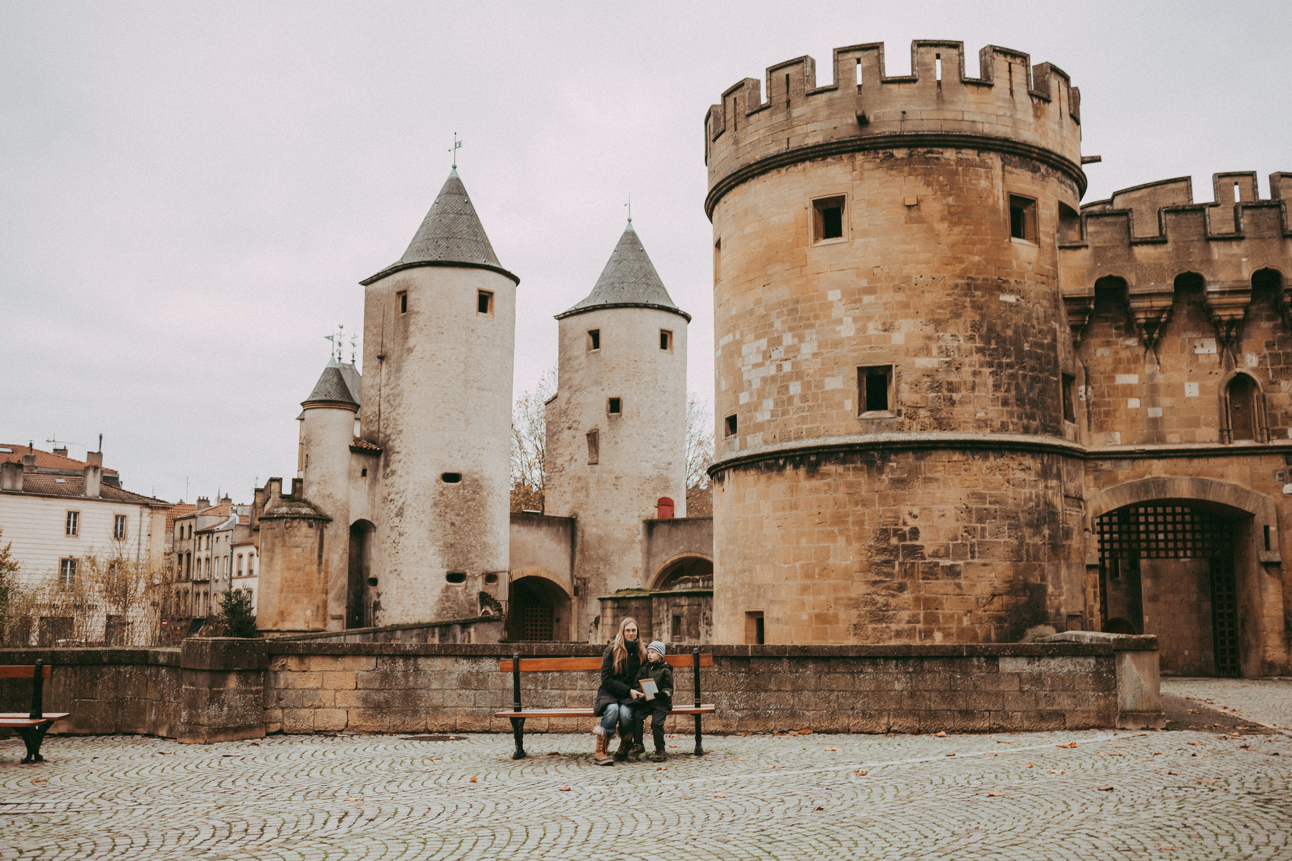 FAMILLE. Je suis Olga, votre photographe de famille à Metz et dans toute la France