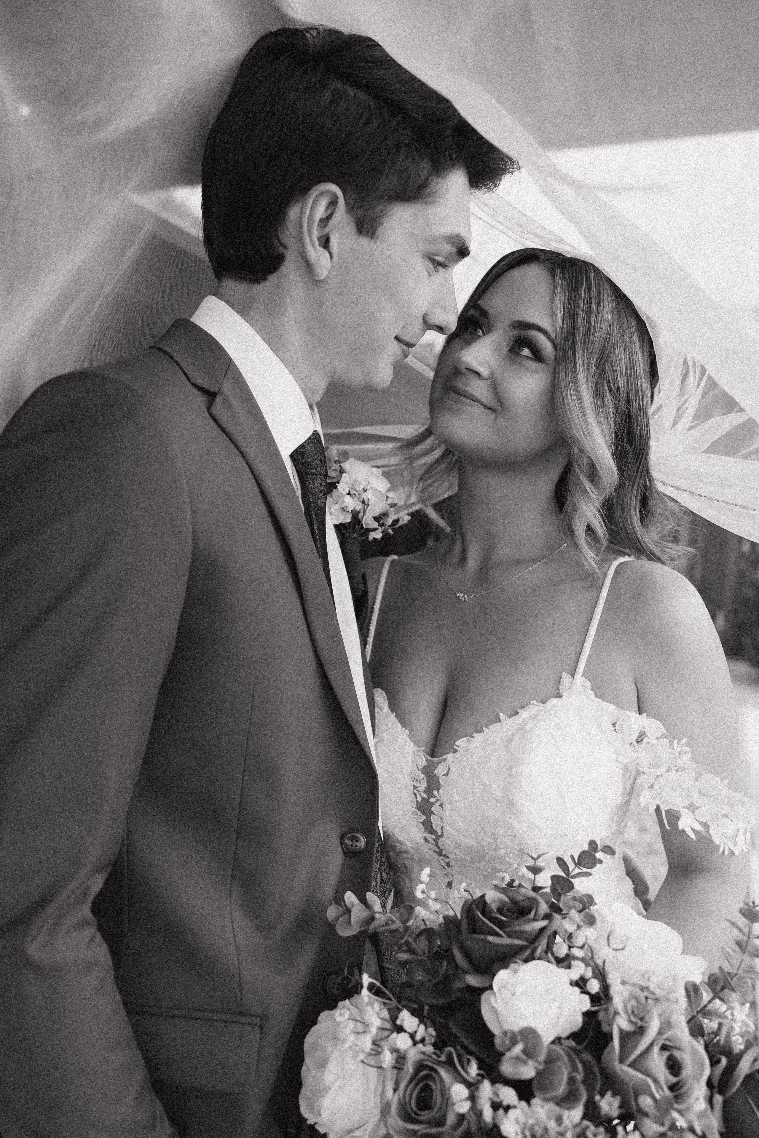 Jennifer & Ethan. Photographer Stanislav Antonov