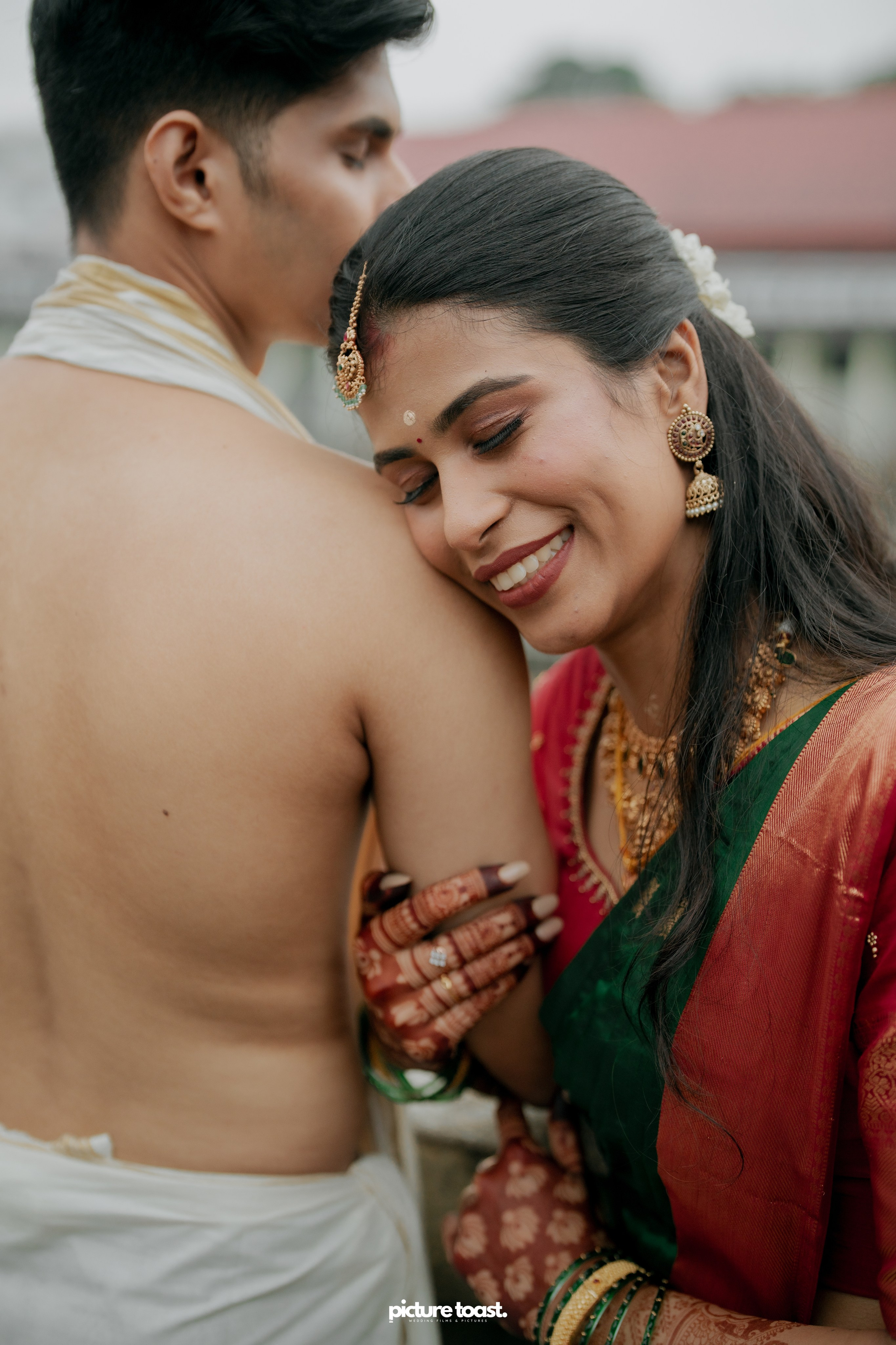 Guruvayur Wedding Ft. Athira & Abilash. Fine art Wedding Photographers in India & Canada