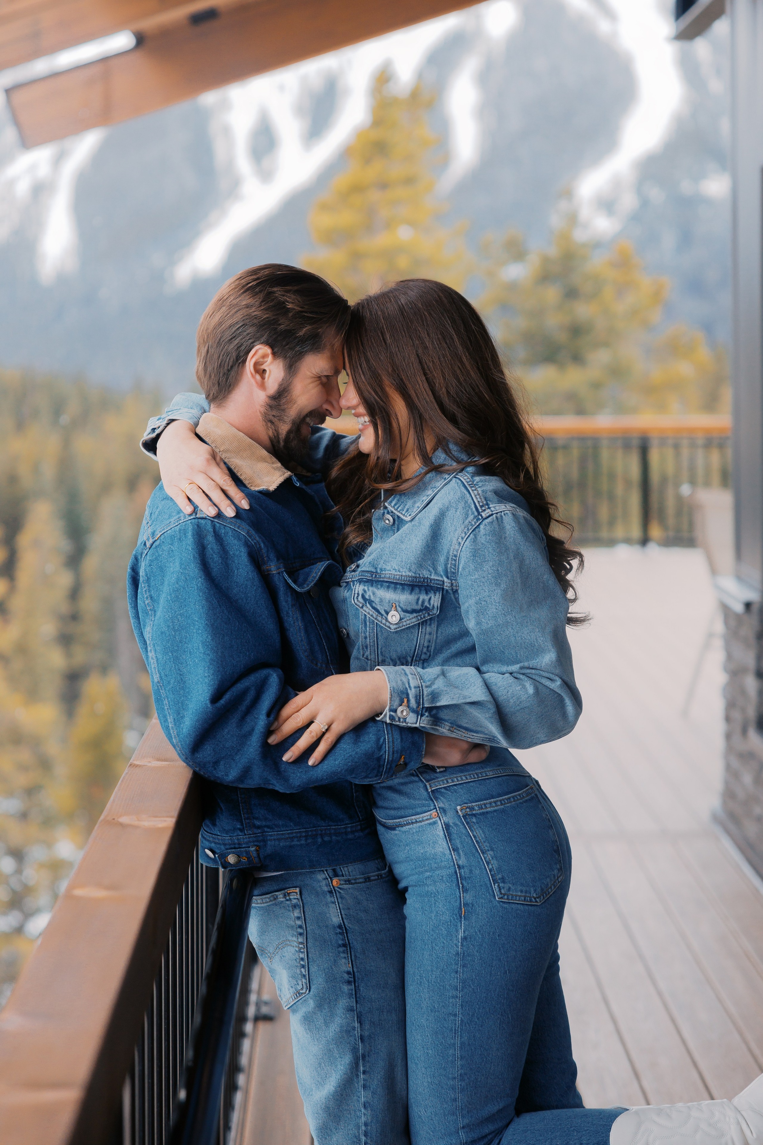 Ski engagement session. Home