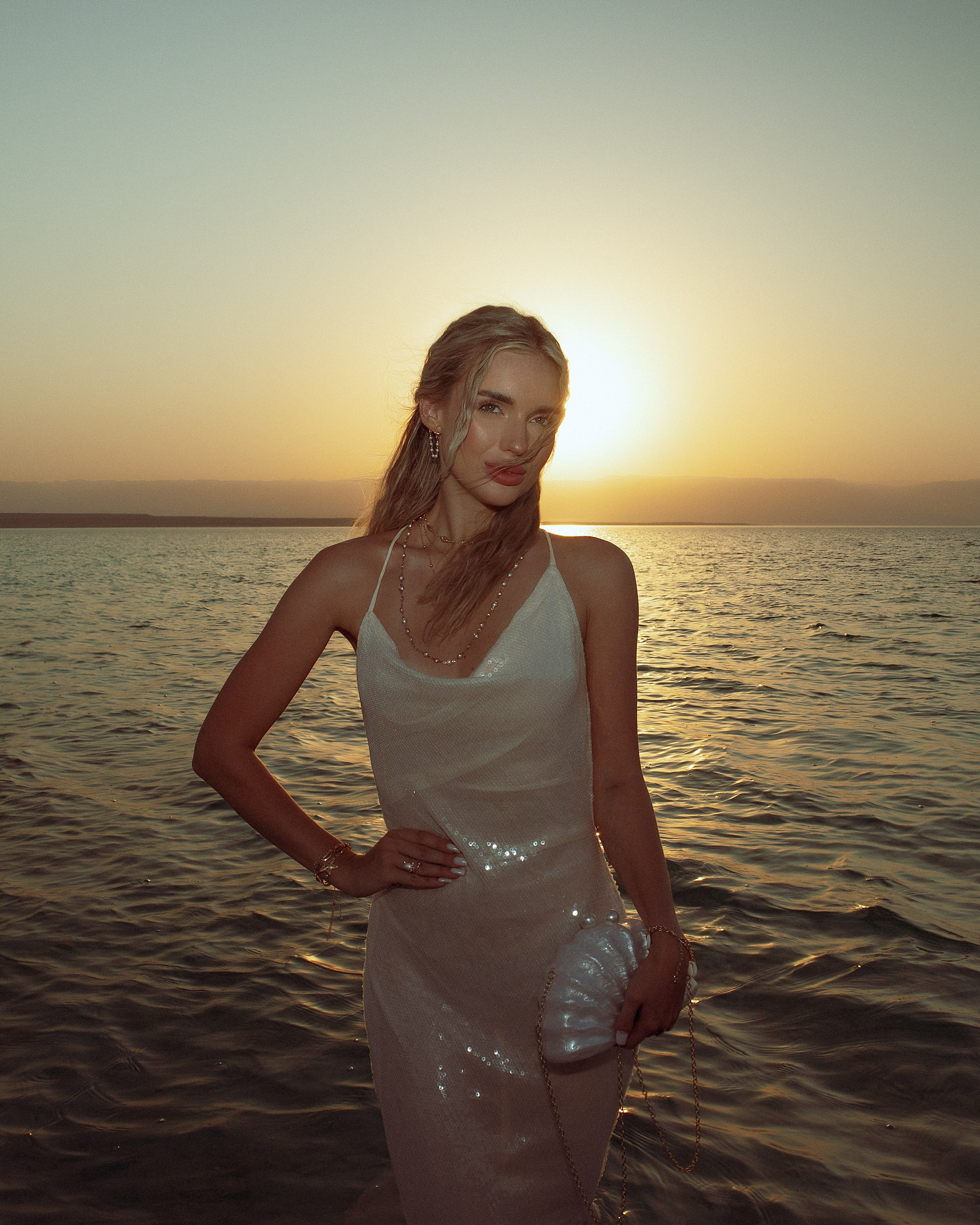 Where Pearls Meet the Sun 🫧. Veronika Basova — Photographer in Amman, Jordan | Cinematic Visual Storyteller