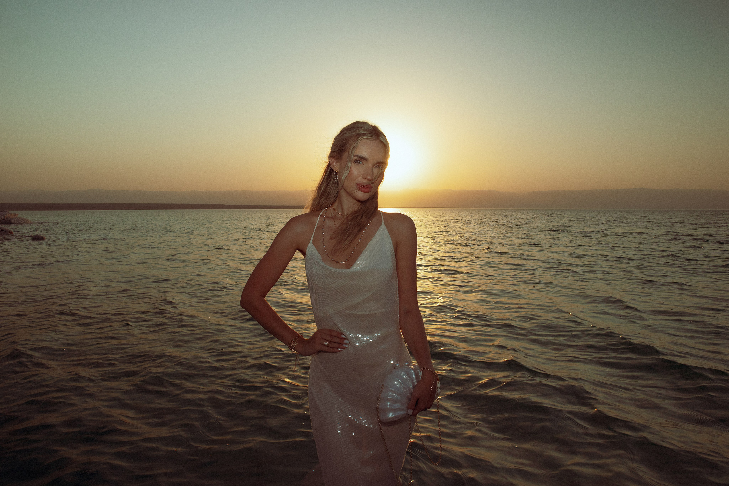 Where Pearls Meet the Sun 🫧. Veronika Basova — Photographer in Amman, Jordan | Cinematic Visual Storyteller