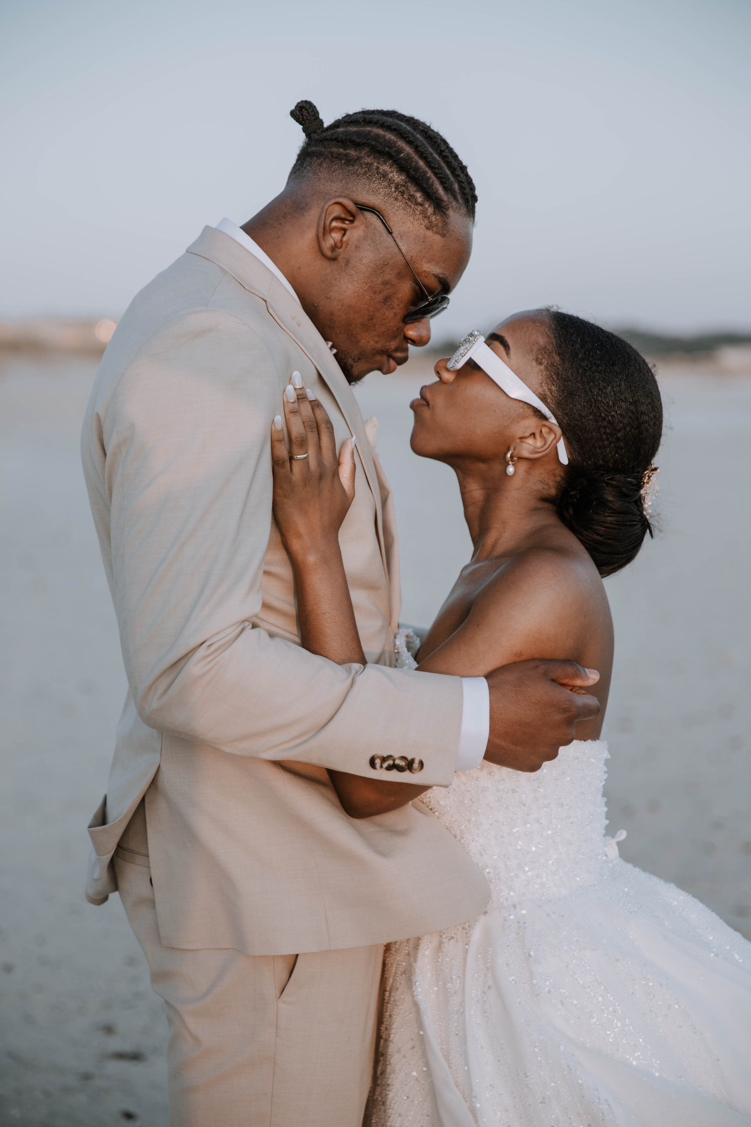 Kuselia & Kaleb. Fazemos o seu casamento ser lembrado por gerações