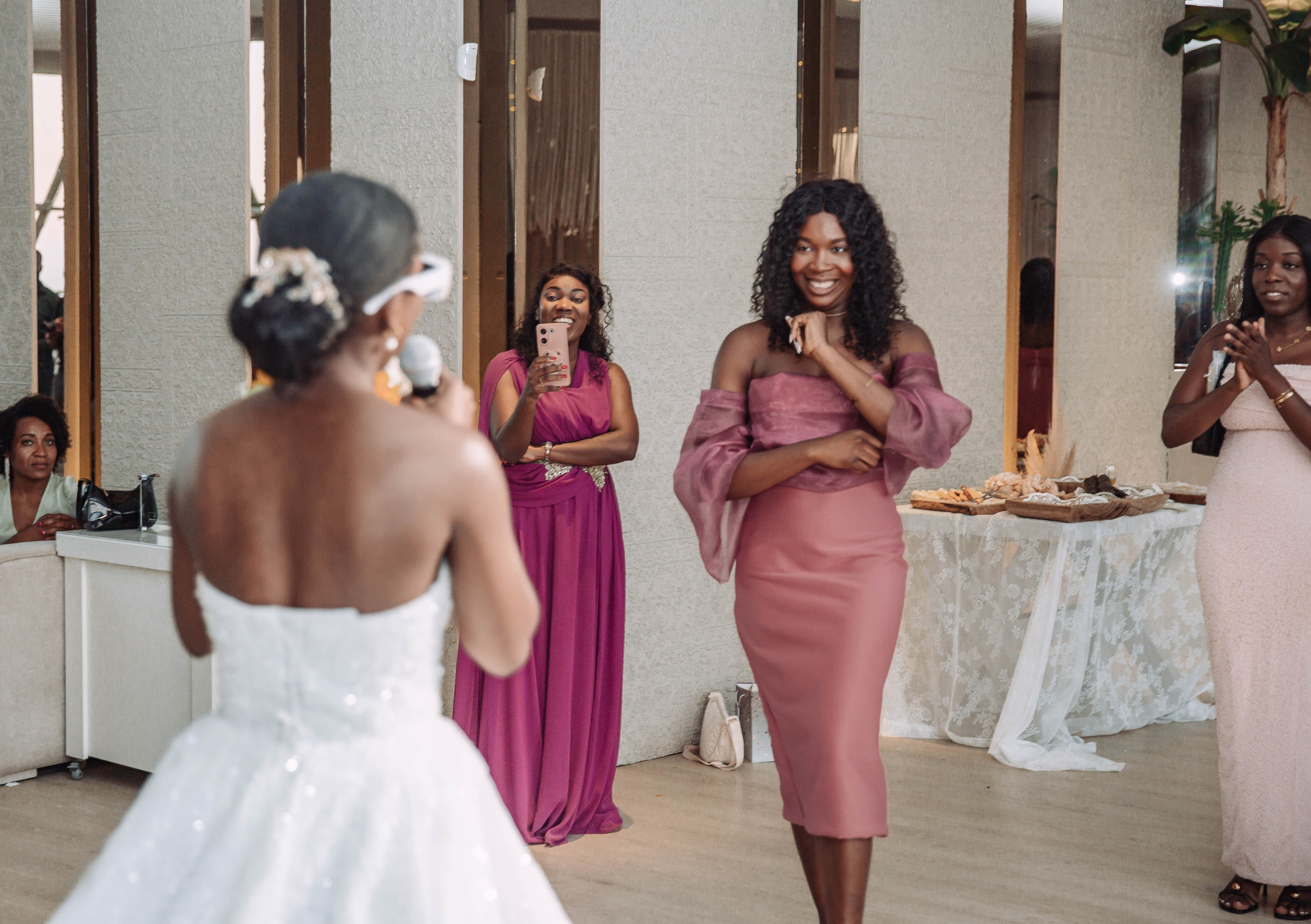 Kuselia & Kaleb. Fazemos o seu casamento ser lembrado por gerações