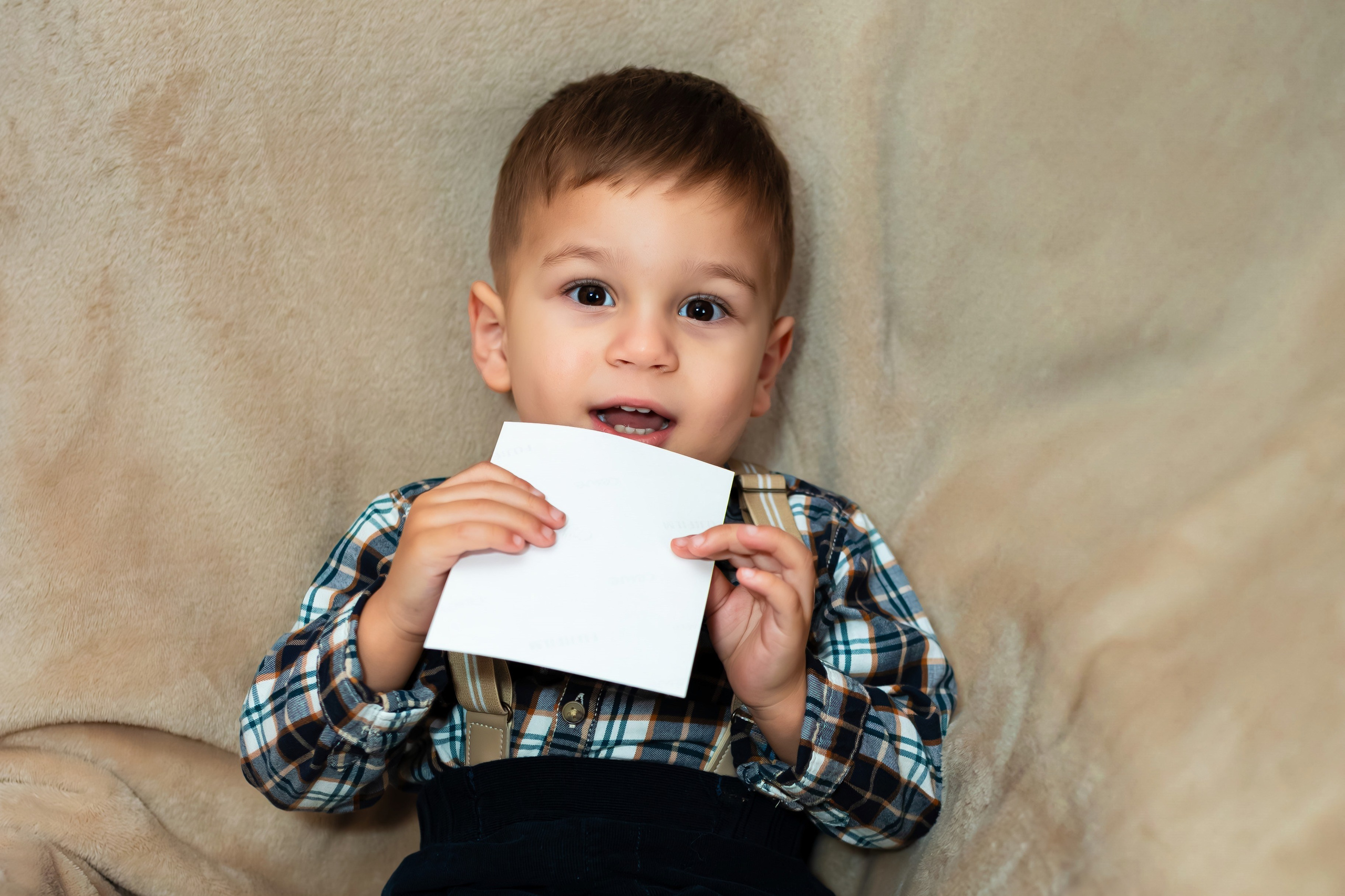 Thea. Ionut Brehuescu — Fotograf