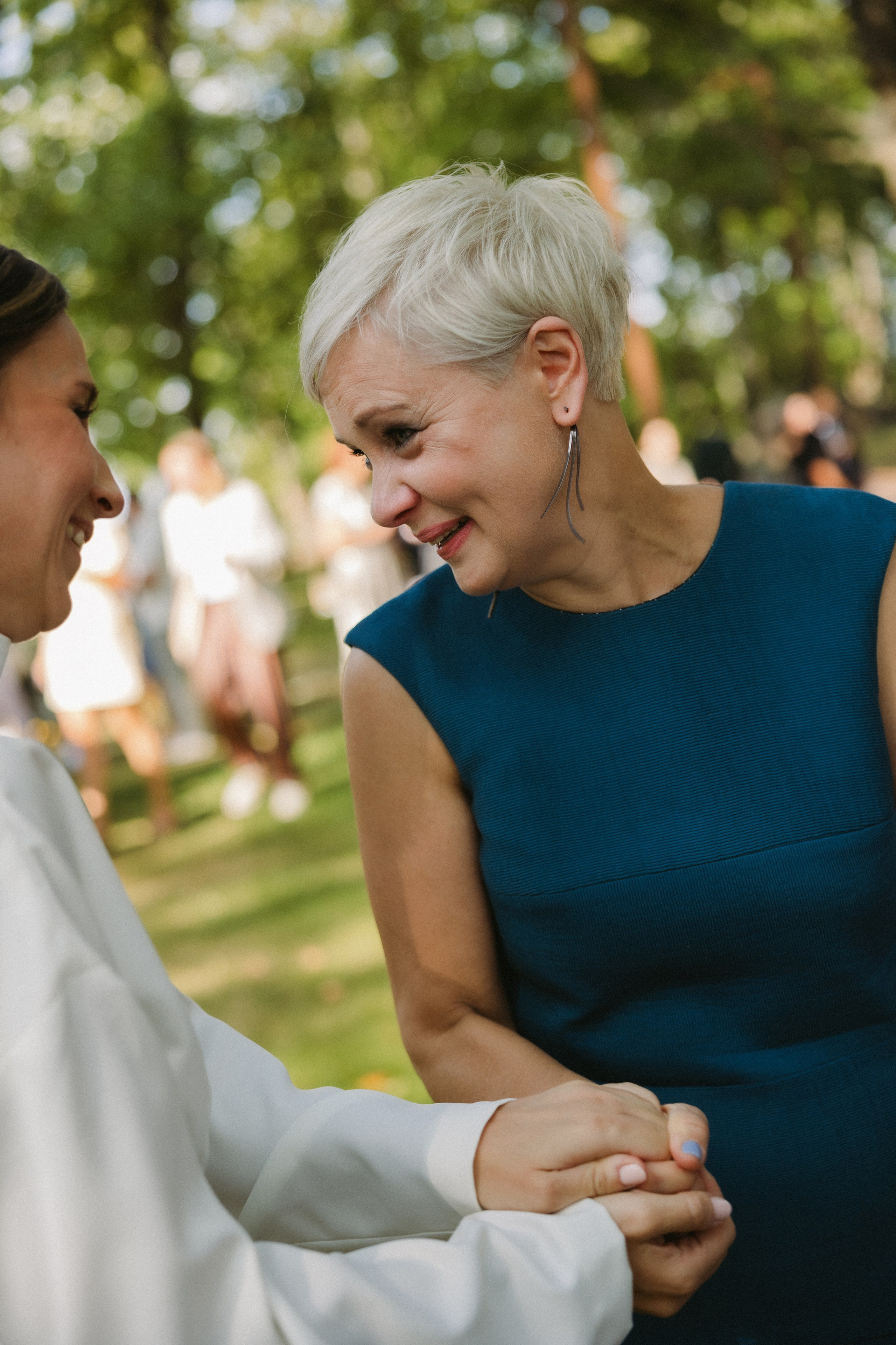Miglė ir Mindaugas | 2024 | MIESTO VESTUVĖS. Vestuvių ir šeimų fotografė Lena Bondarenko / belove photo