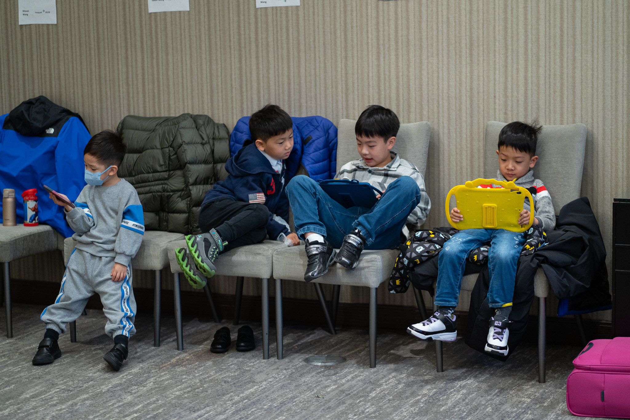 The show 2022 backstage. Vancouver Kids Photographer