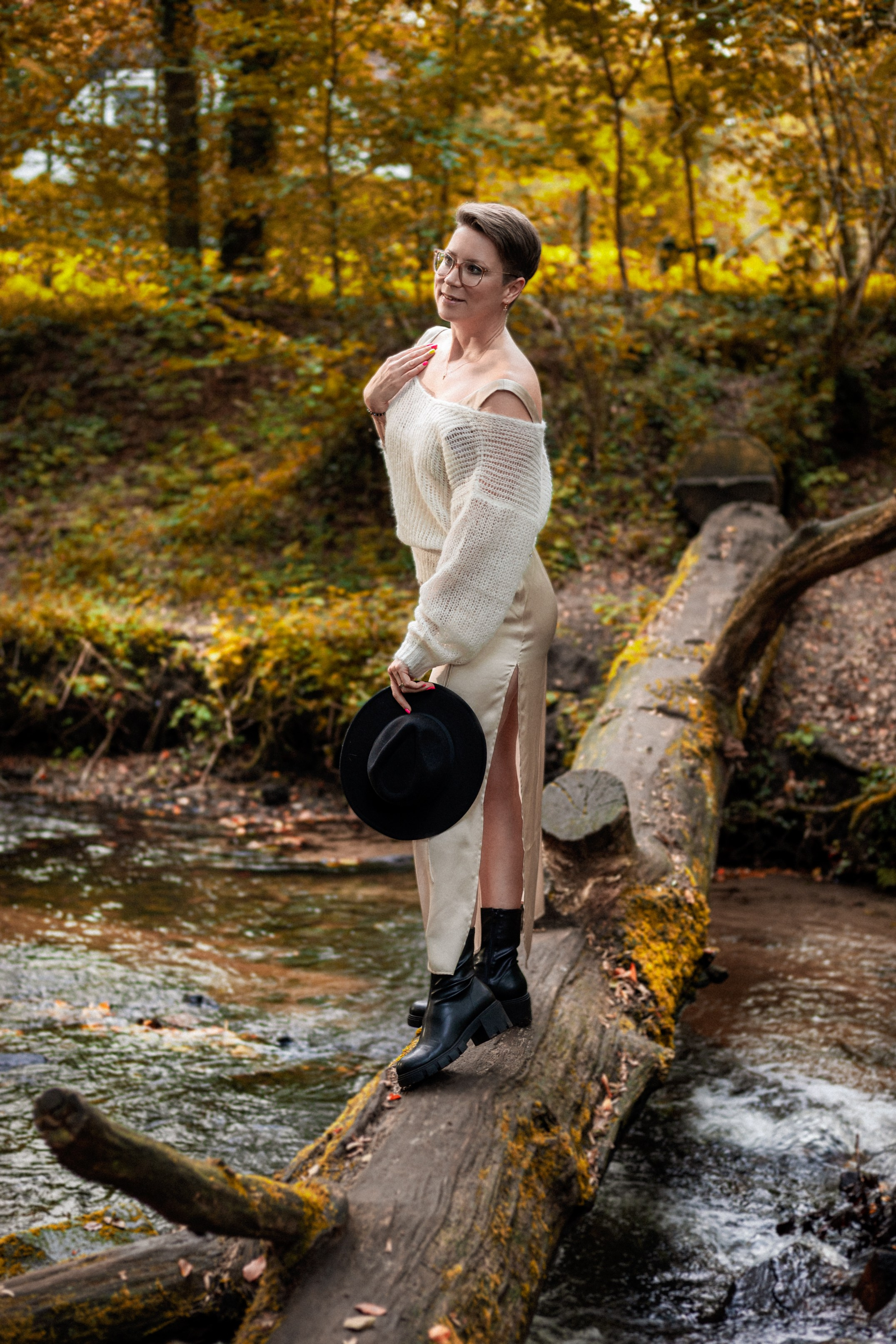 Herbst Fotoshooting | Emotionale Outdoor Fotos im Herbst – OWL. Hochzeitsfotografin in Gütersloh | Authentische Hochzeitsreportagen | TK Photographie