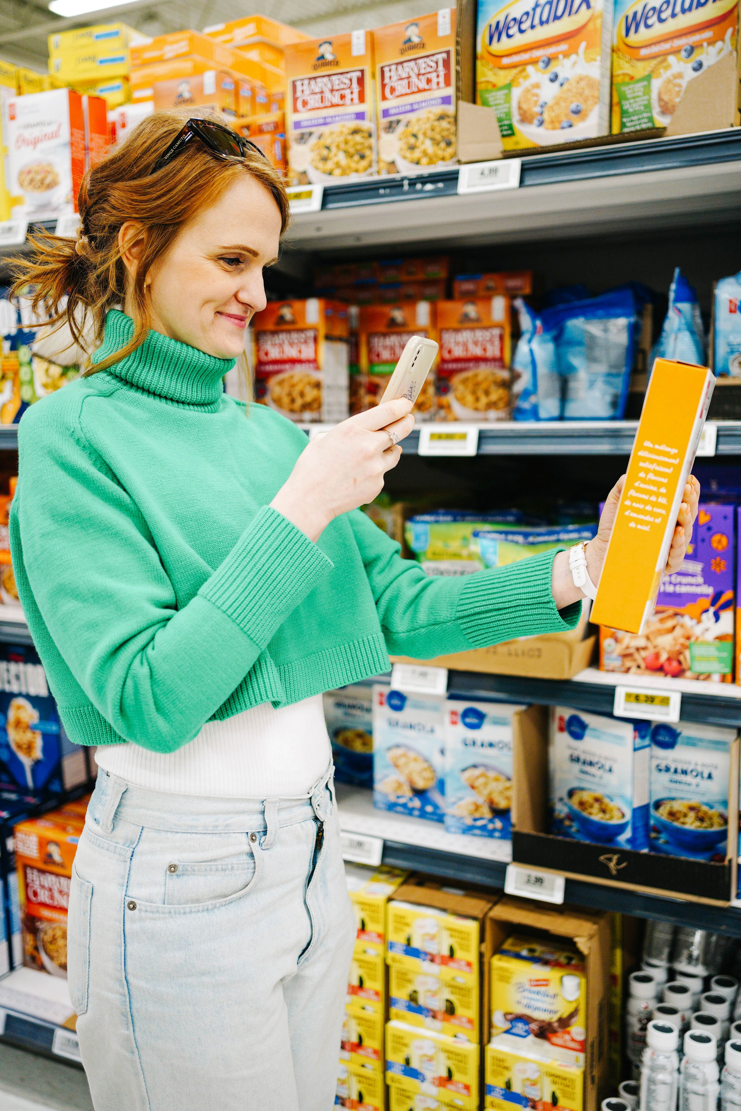 For your social media (expert, influencer). Main