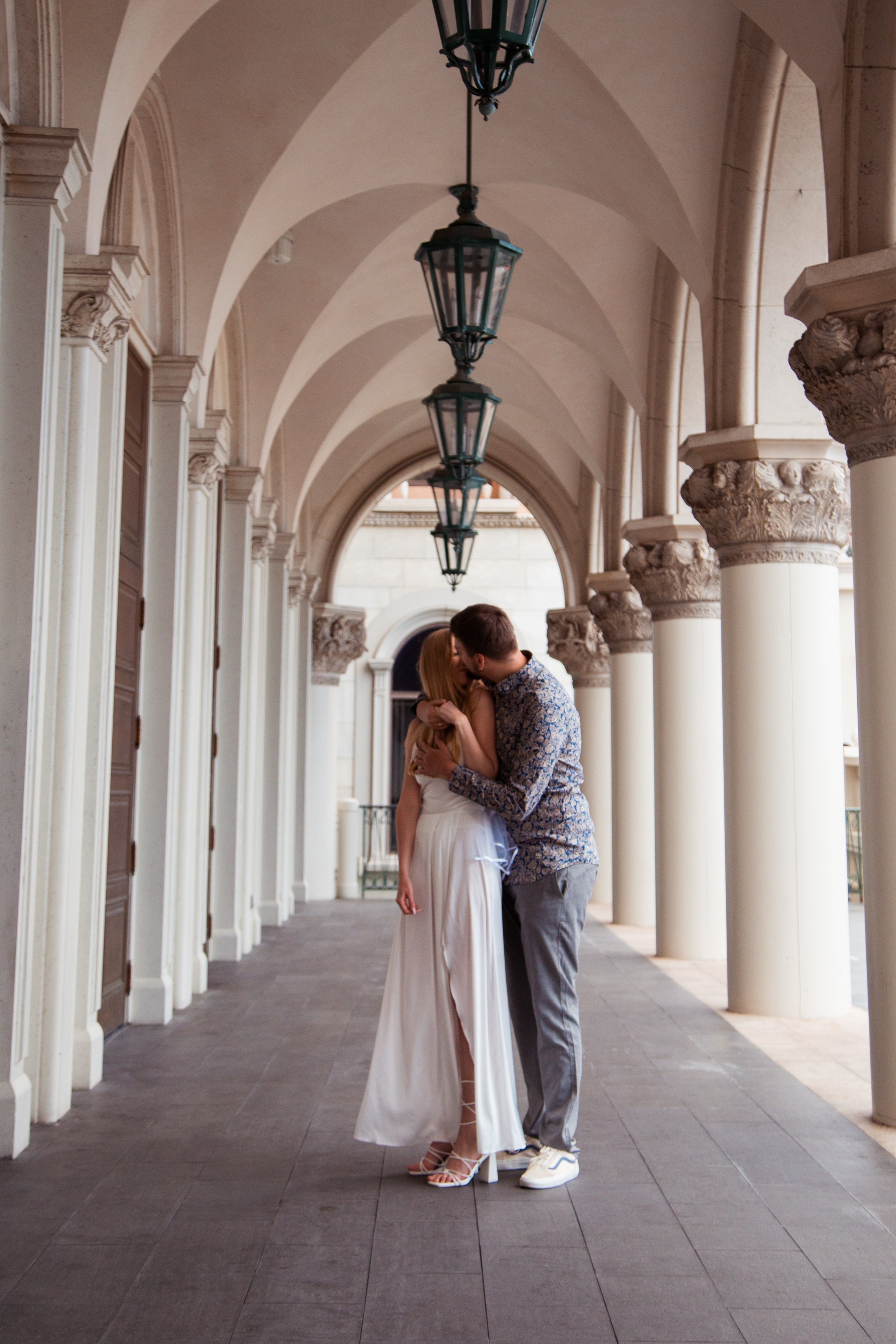 N&Y. Wedding & elopement photographer Viktoriya Kravtsov. Las Vegas