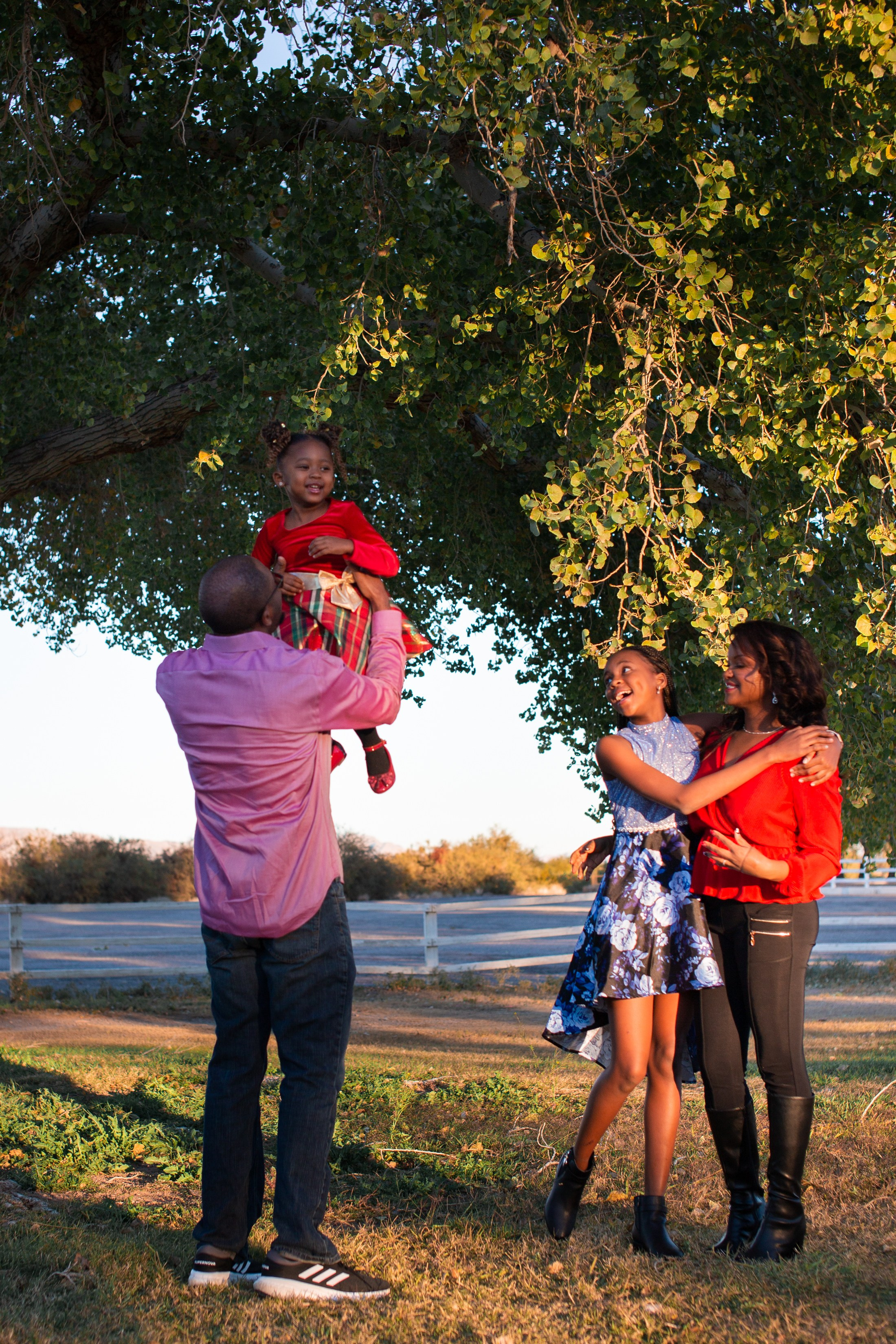 Iboro and his family. Wedding & elopement photographer Viktoriya Kravtsov. Las Vegas