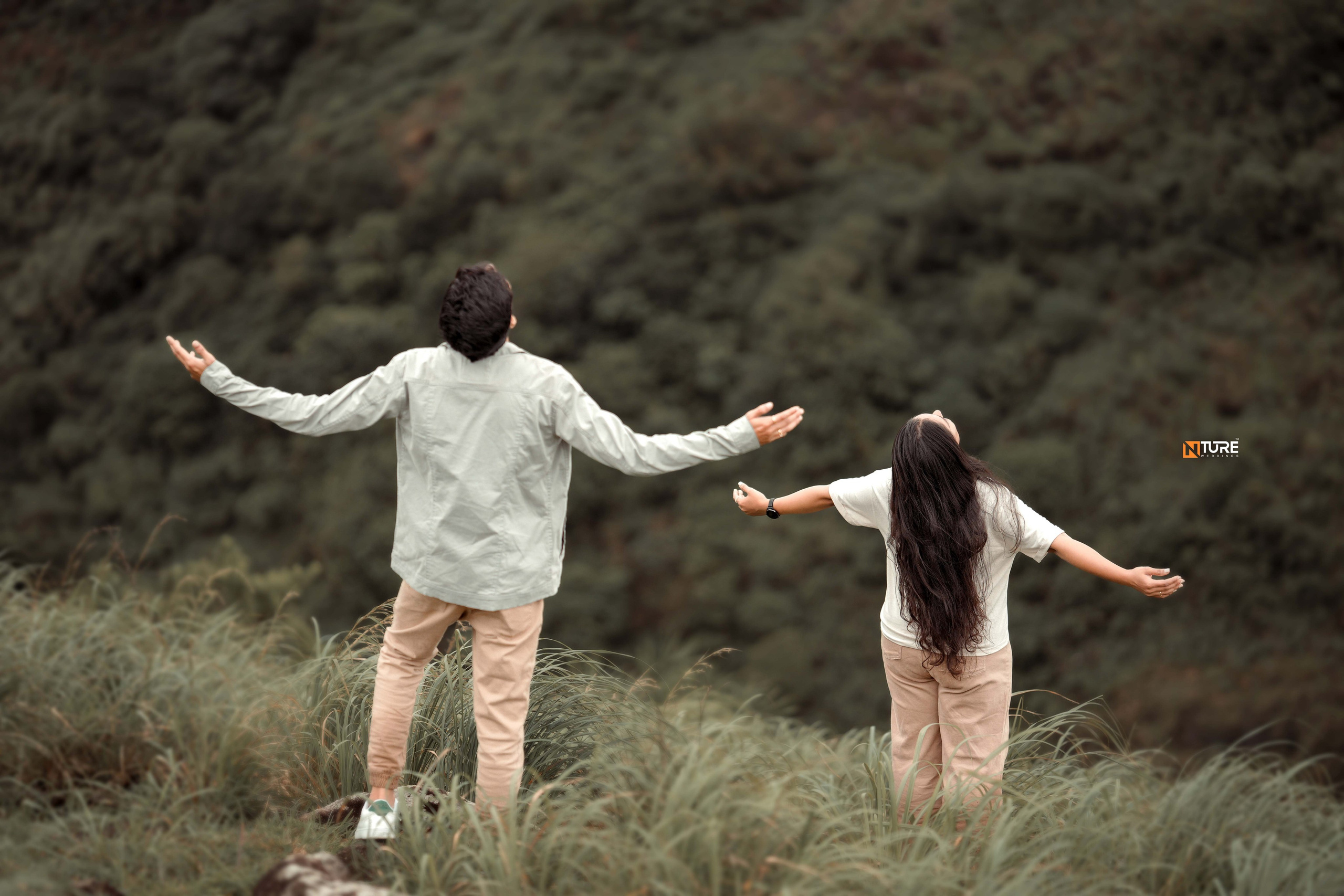 PHOTOS. NTURE WEDDING