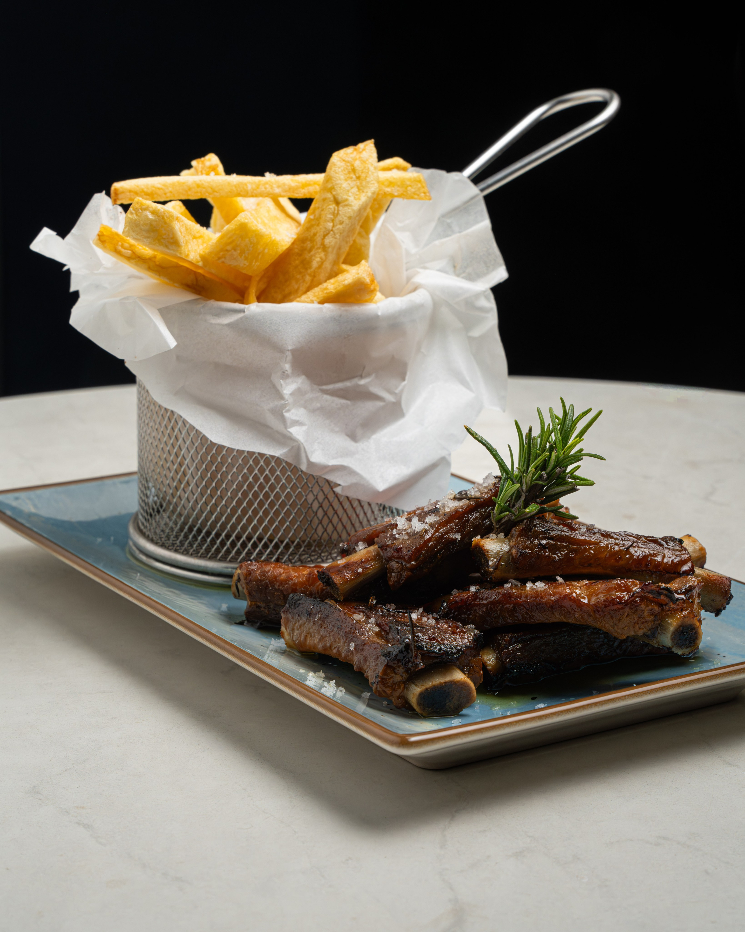 Forma Studios | Food & Drinks