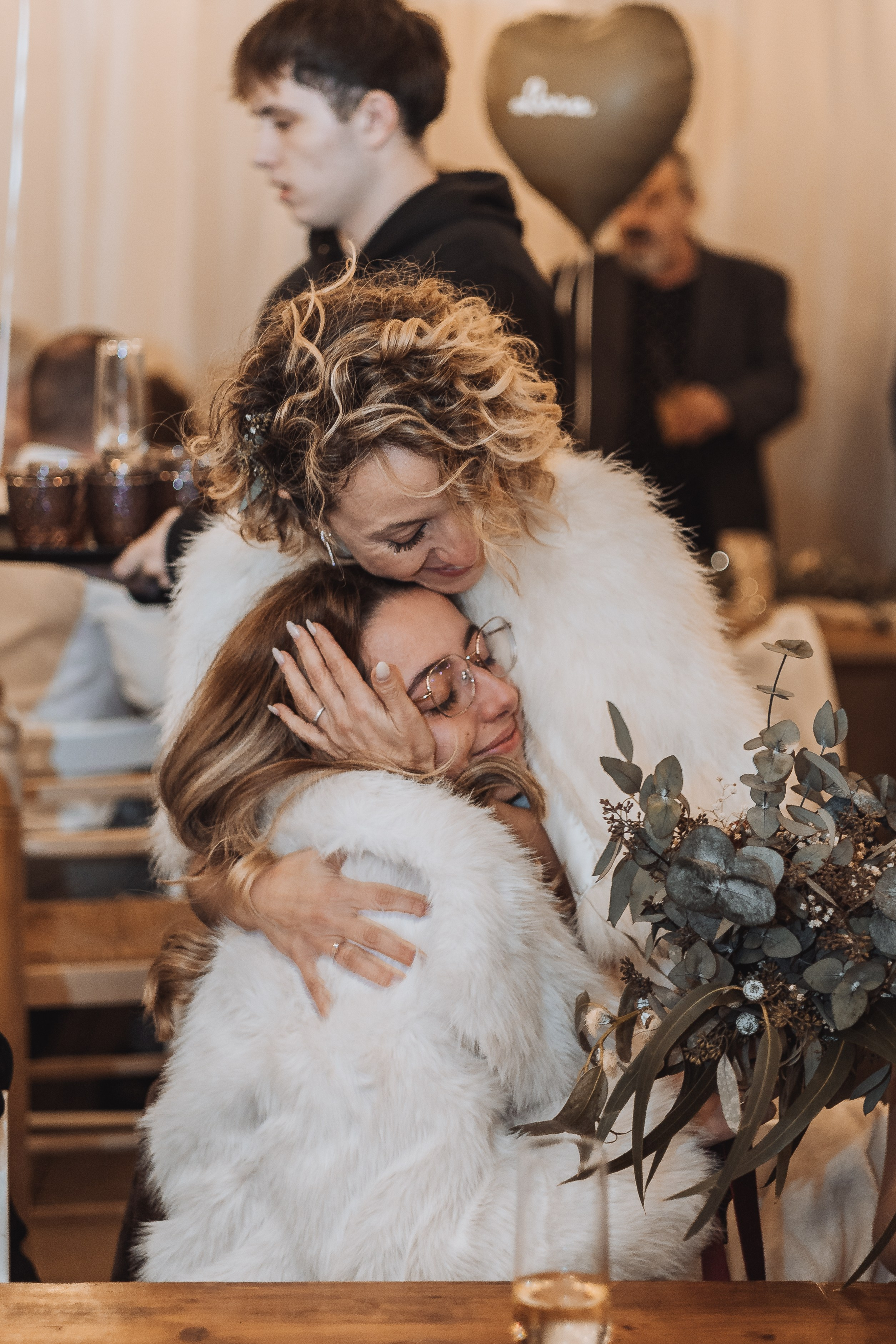Toñi+Marcos, 30.11.2024, Ermita de Santa Llúcia de Tonyà. Fotógrafa de bodas en Cataluña