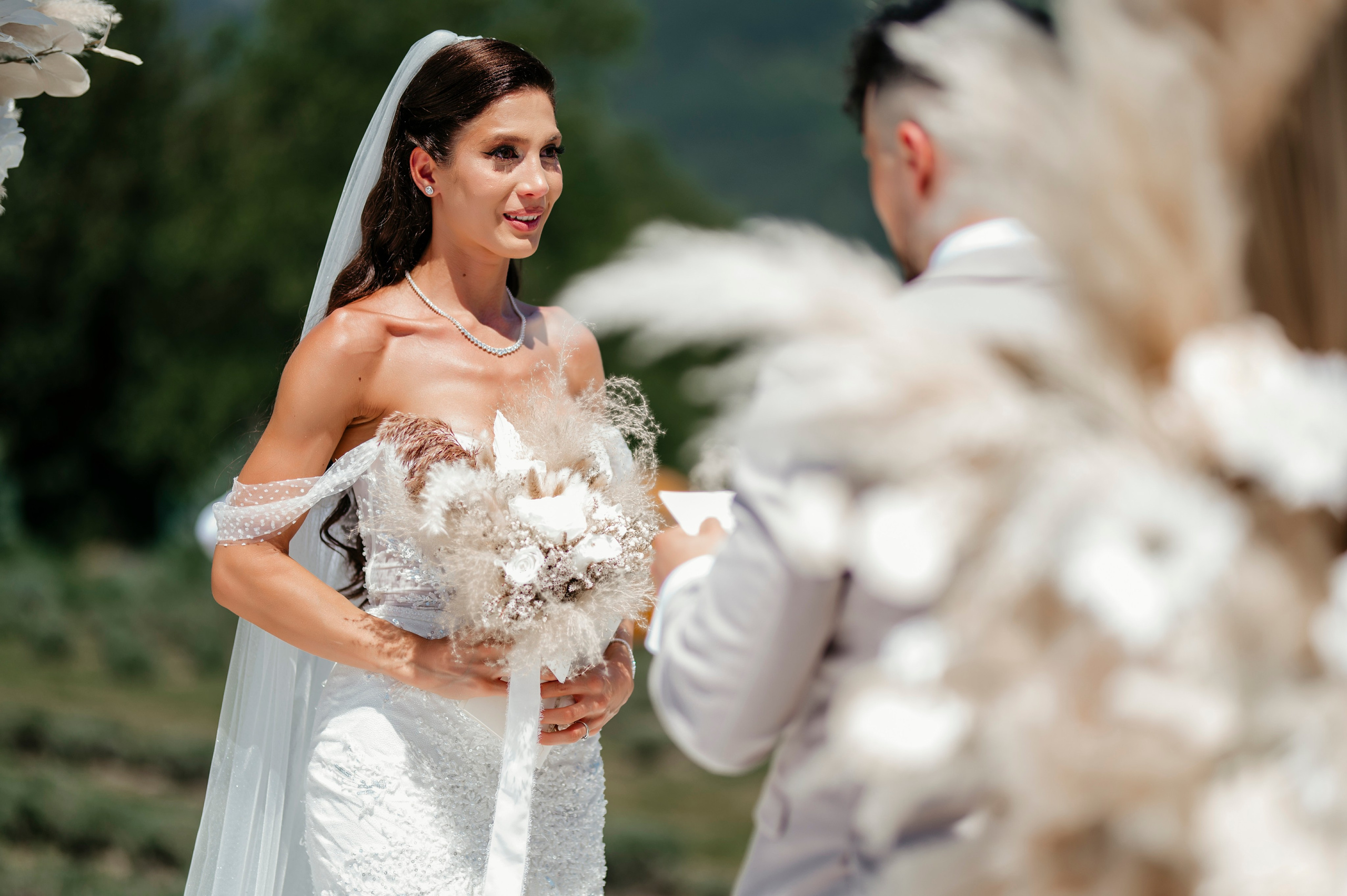 Larisa & Cosmin. Fotograf si Videograf | Nuntă-Botez
