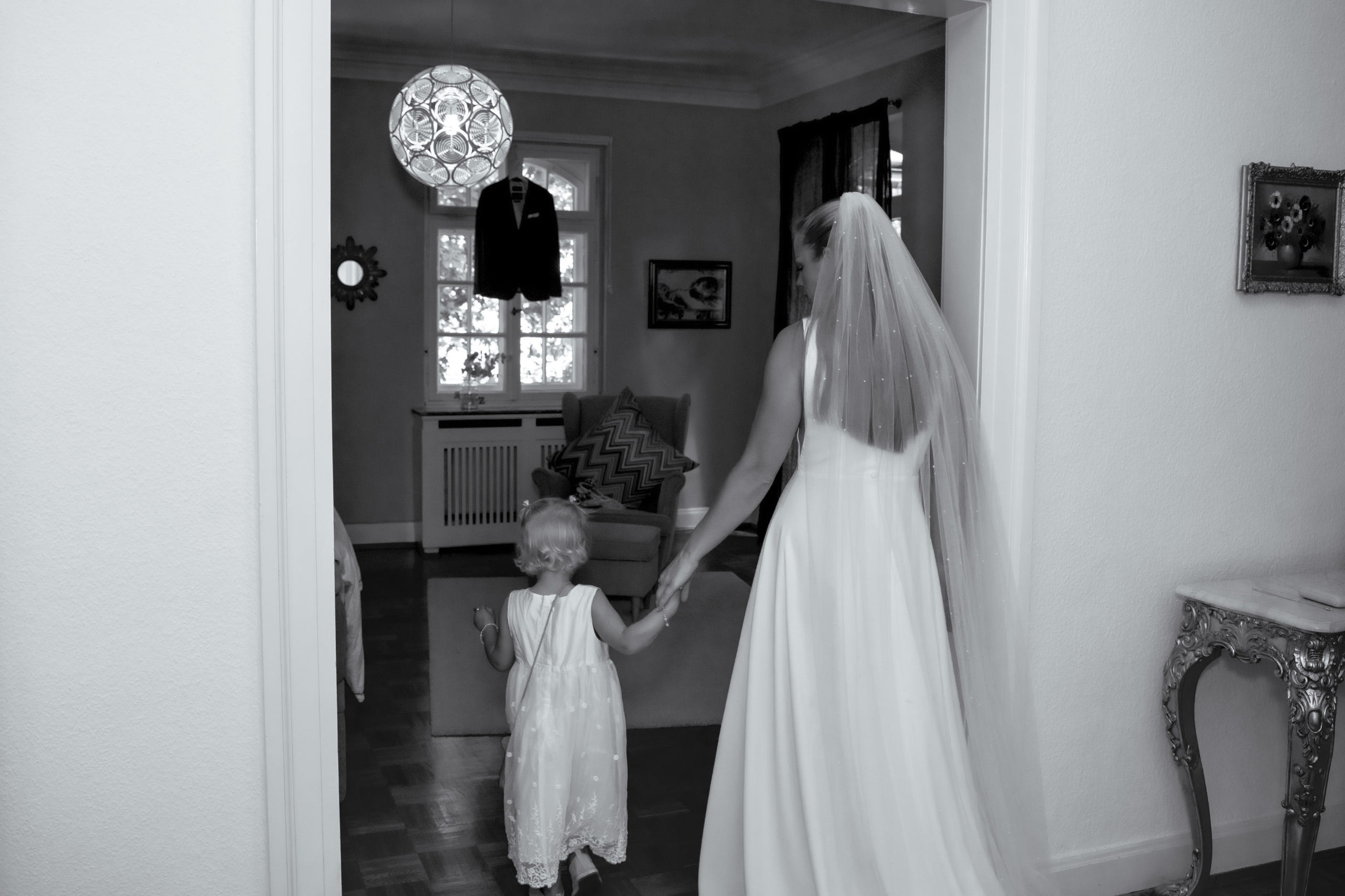 H & S, AVERDUNKSHOF. Wedding Photographer Germany