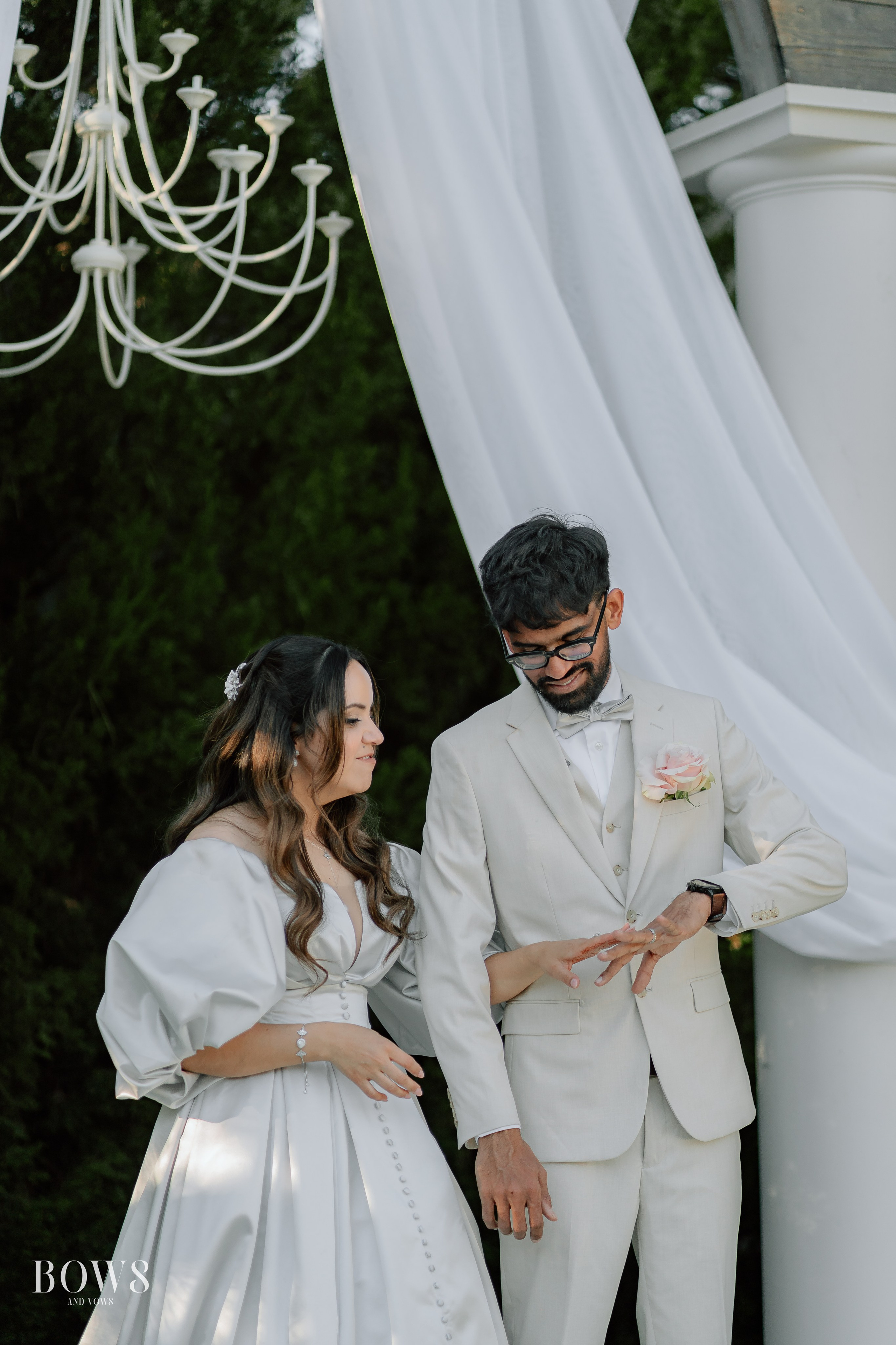 ARAVIND & MARISSA. WEDDING PHOTO COLOR GRADING