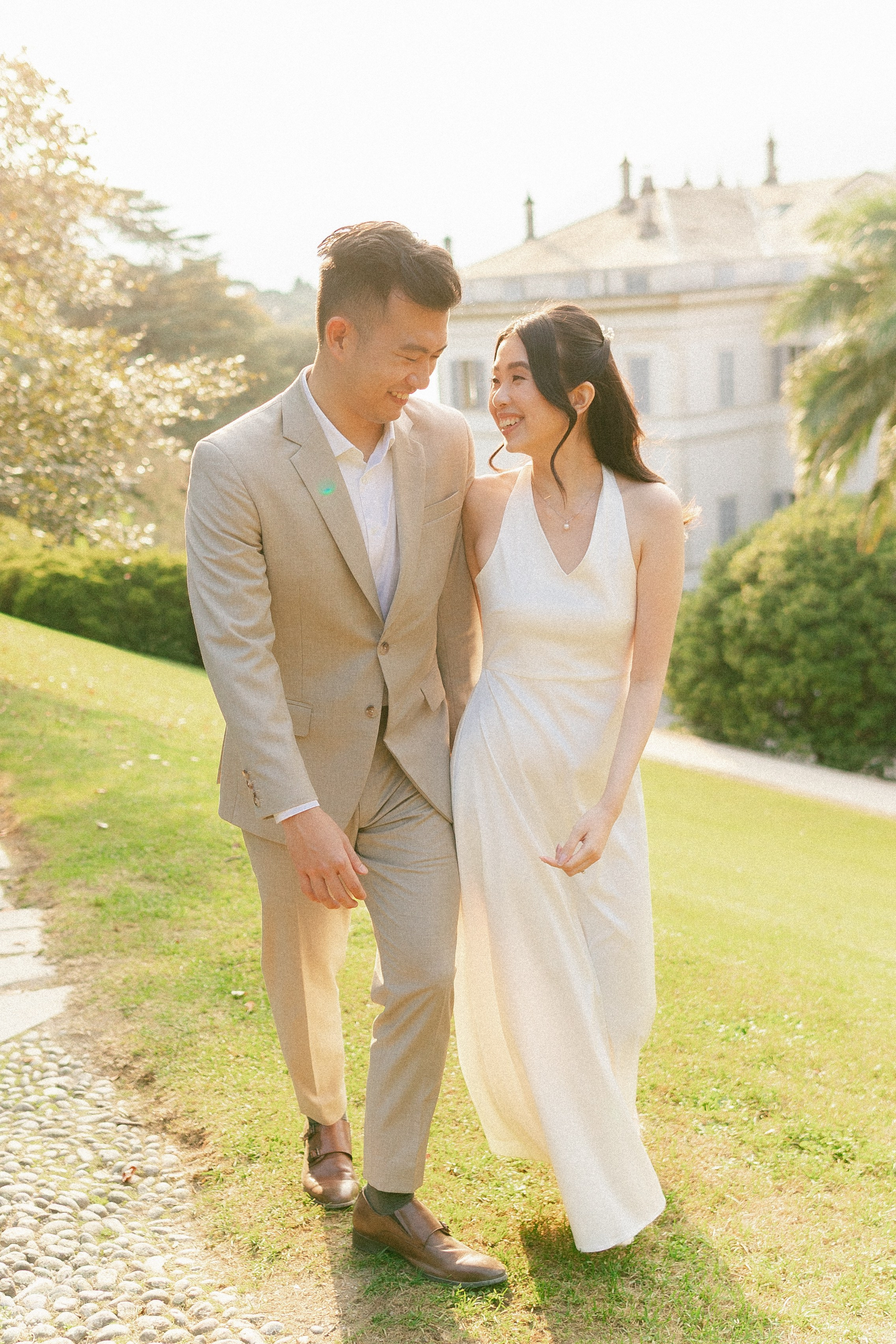 Elopement on Lake Como — Intimate Wedding Photography by Anna Linnik. Photographer in Italy Anna Linnik