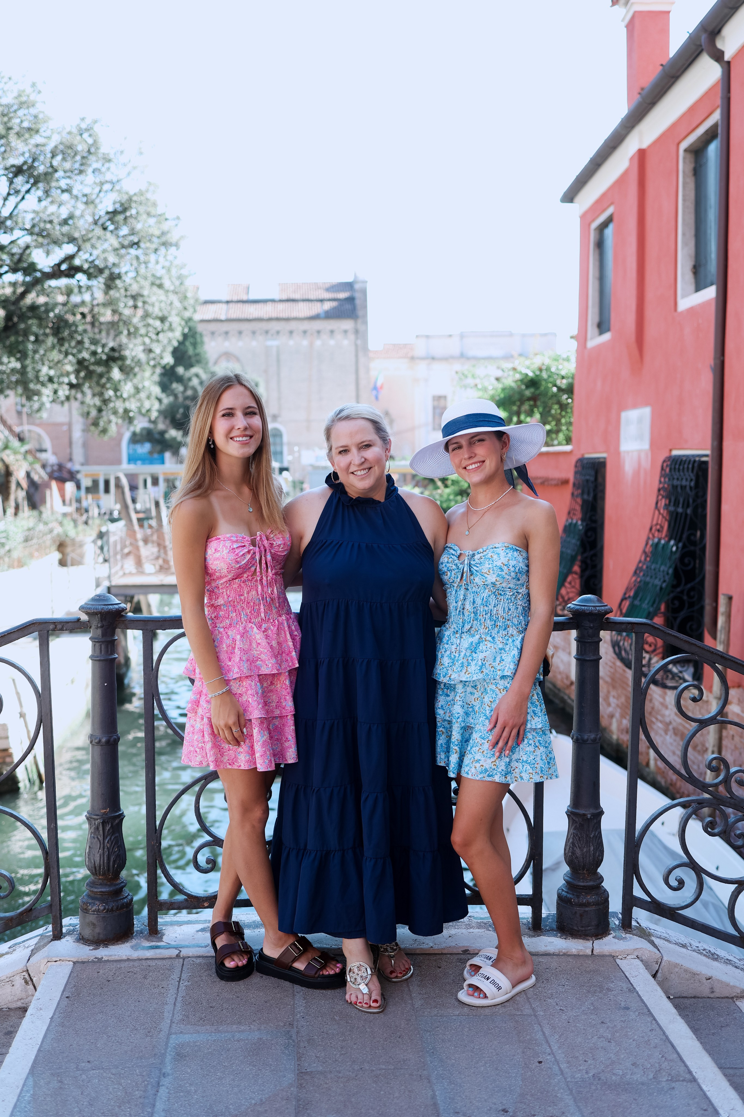 Family photo shoot in Venice. Photographer in Venice, Viktoria Antonova