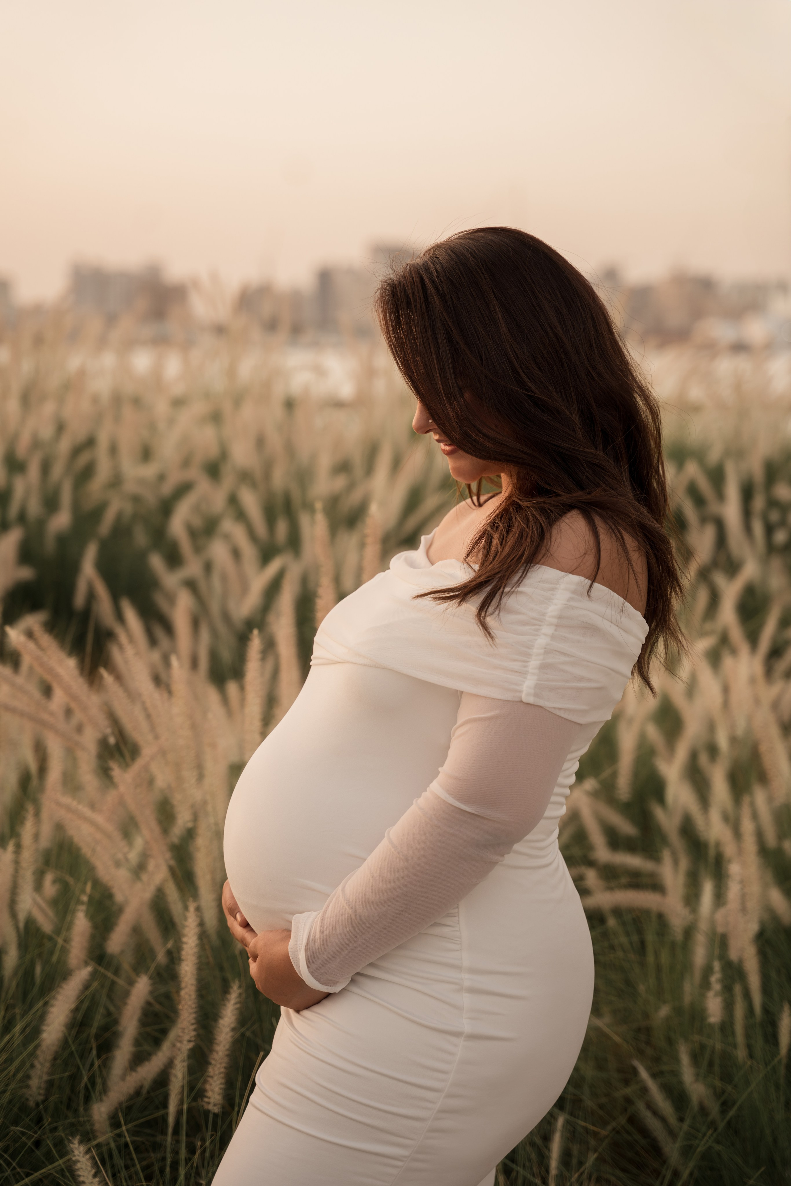 Sunset Symphony of Love. Angela Iakovleva — Family Photographer in Dubai