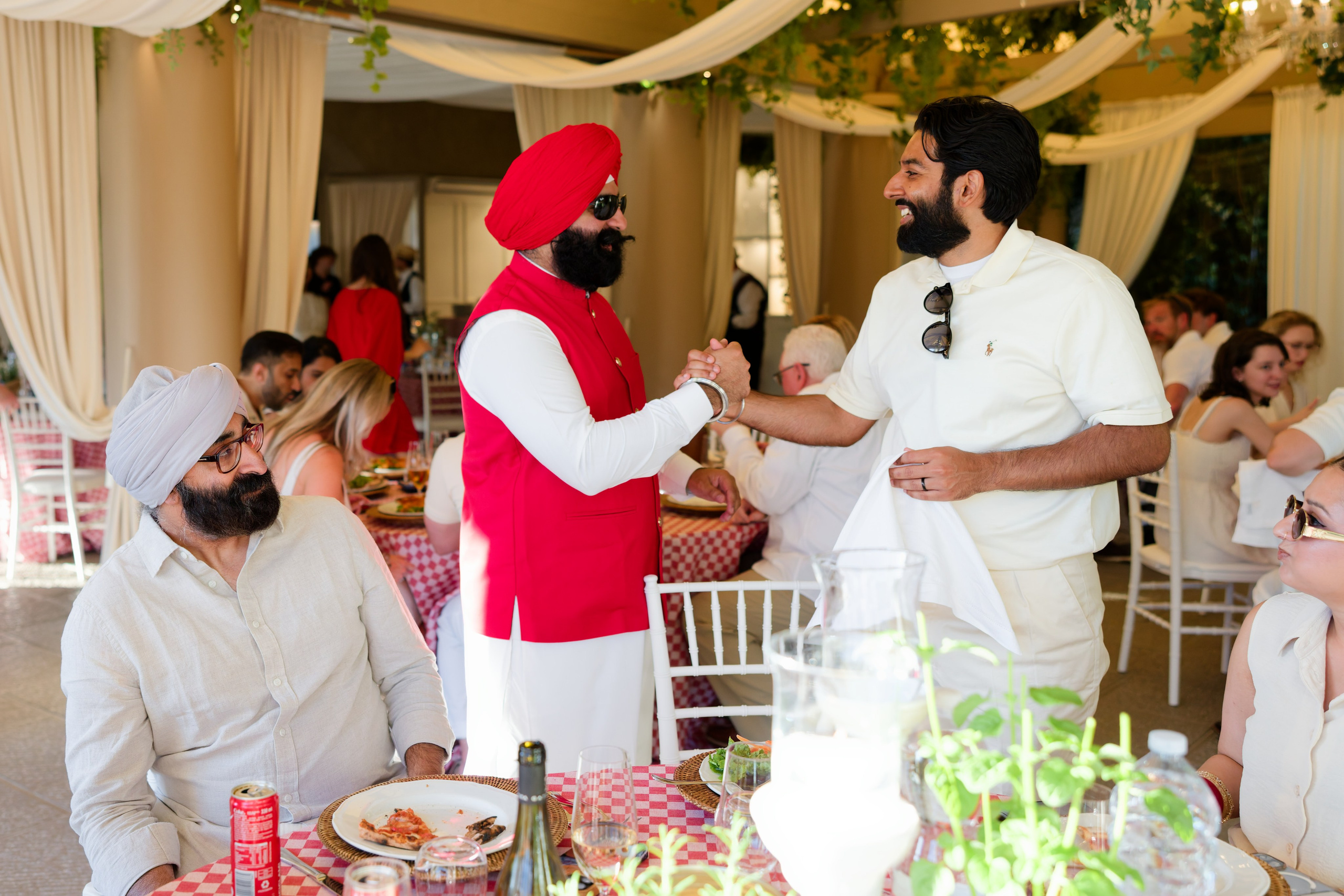 Pizza Party at Tenuta Massini, Florence, Italy. Destination Wedding Photographer — Nikita Burtsev