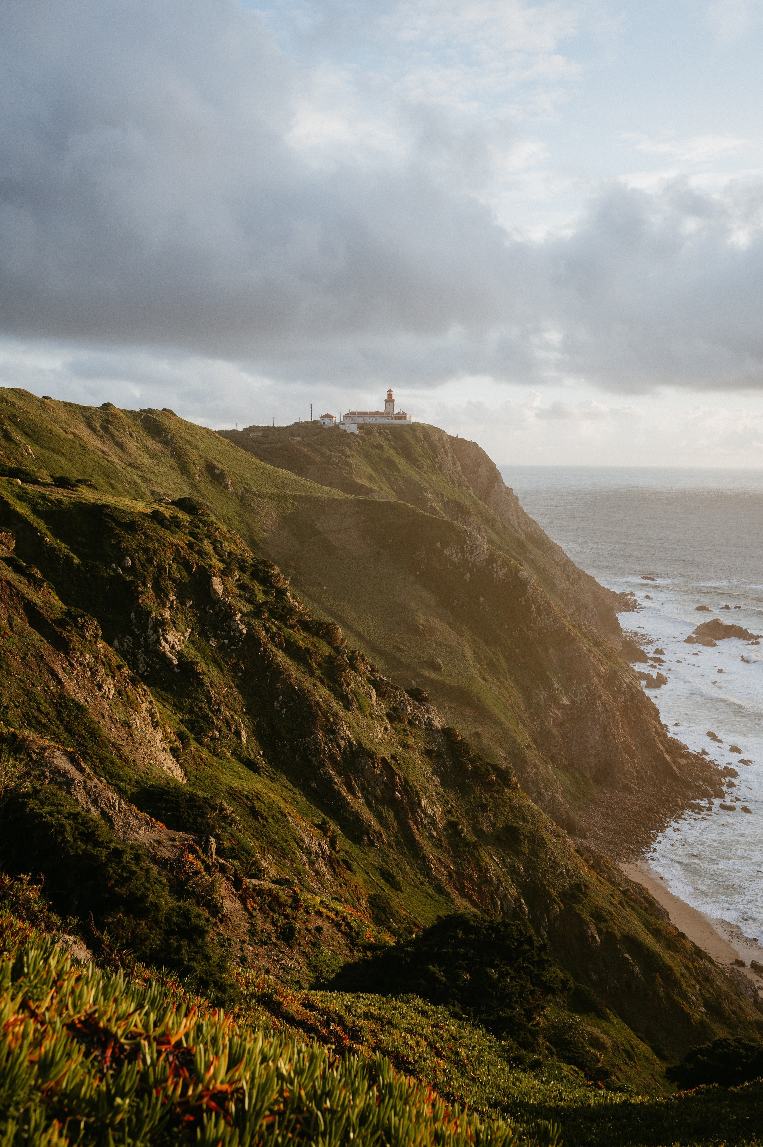 Praia da Ursa – ședință foto de cuplu într-un loc magic din Portugalia. Valentin Melen — wedding photographer