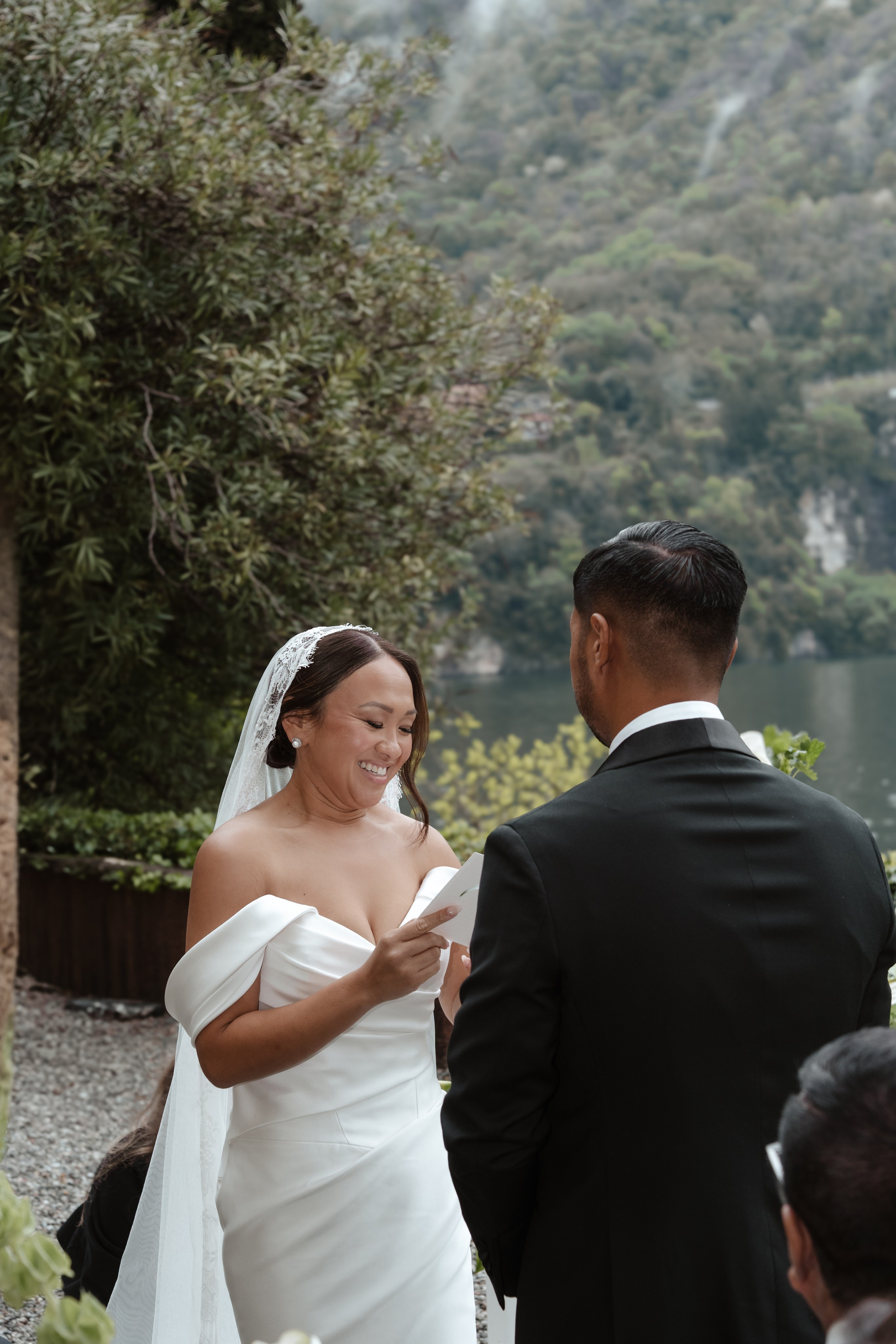 BEATRICE AND RAFAELE_LAKE COMO_Villa Regina Teodolinda. PHOTOGRAPHER IN ITALY