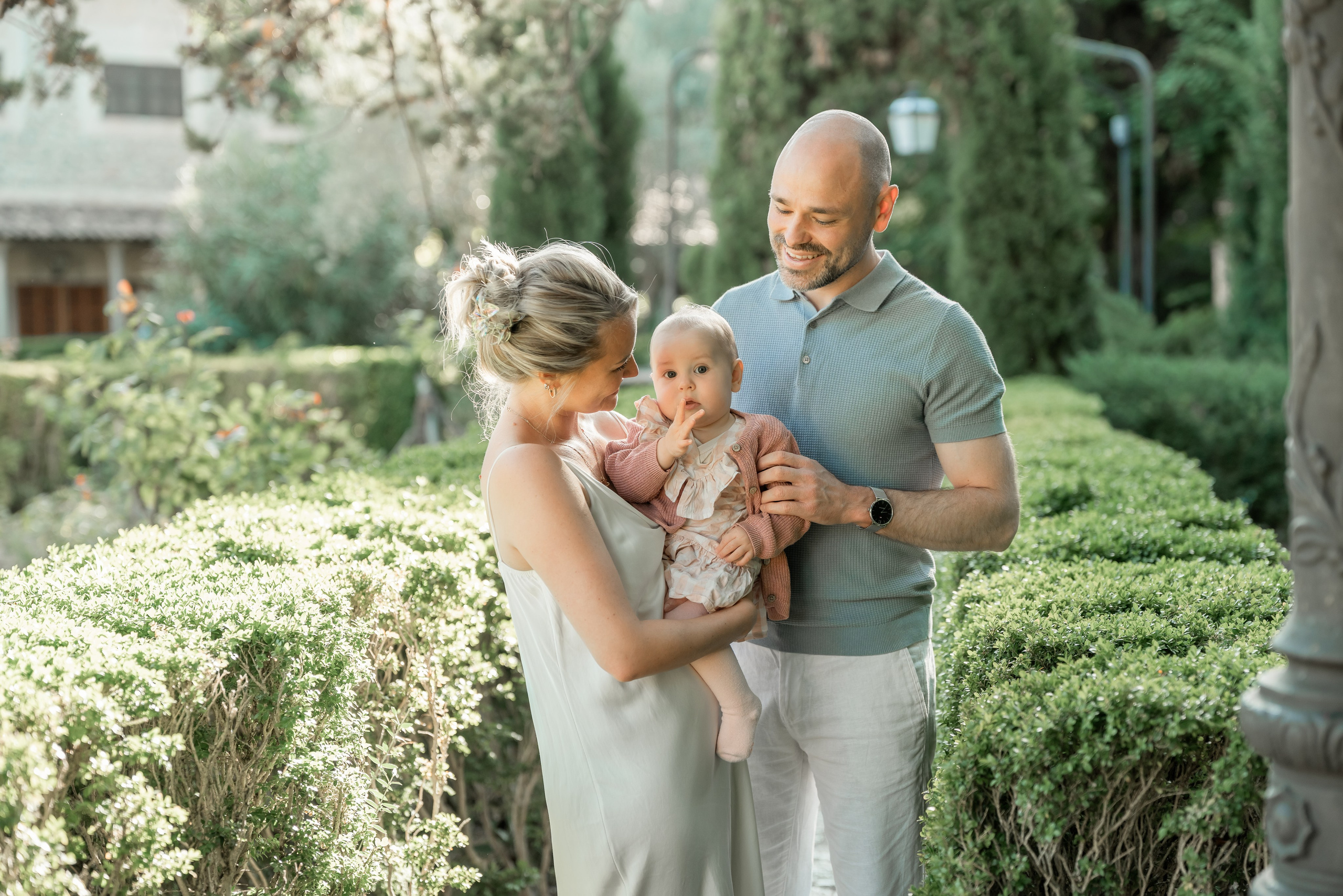Love Story in Valdemossa. Deine Fotografin auf Mallorca für Familien und Business