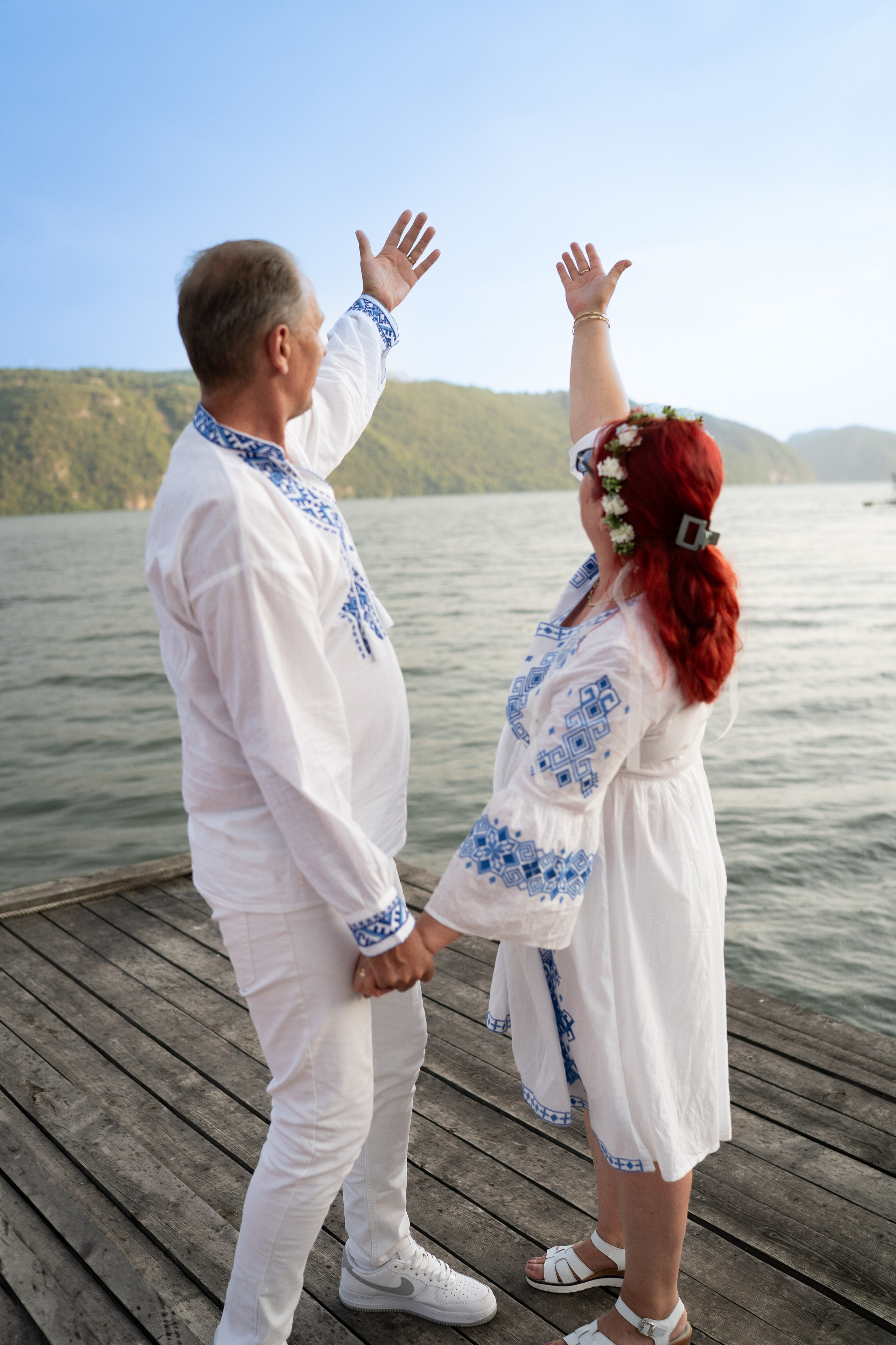 Imortalizează emoția reînnoirii jurămintelor la Nunta de Argint printr-o ședință foto profesională. Momente autentice, povești de iubire. Fotograf de evenimente, portret si lifestyle