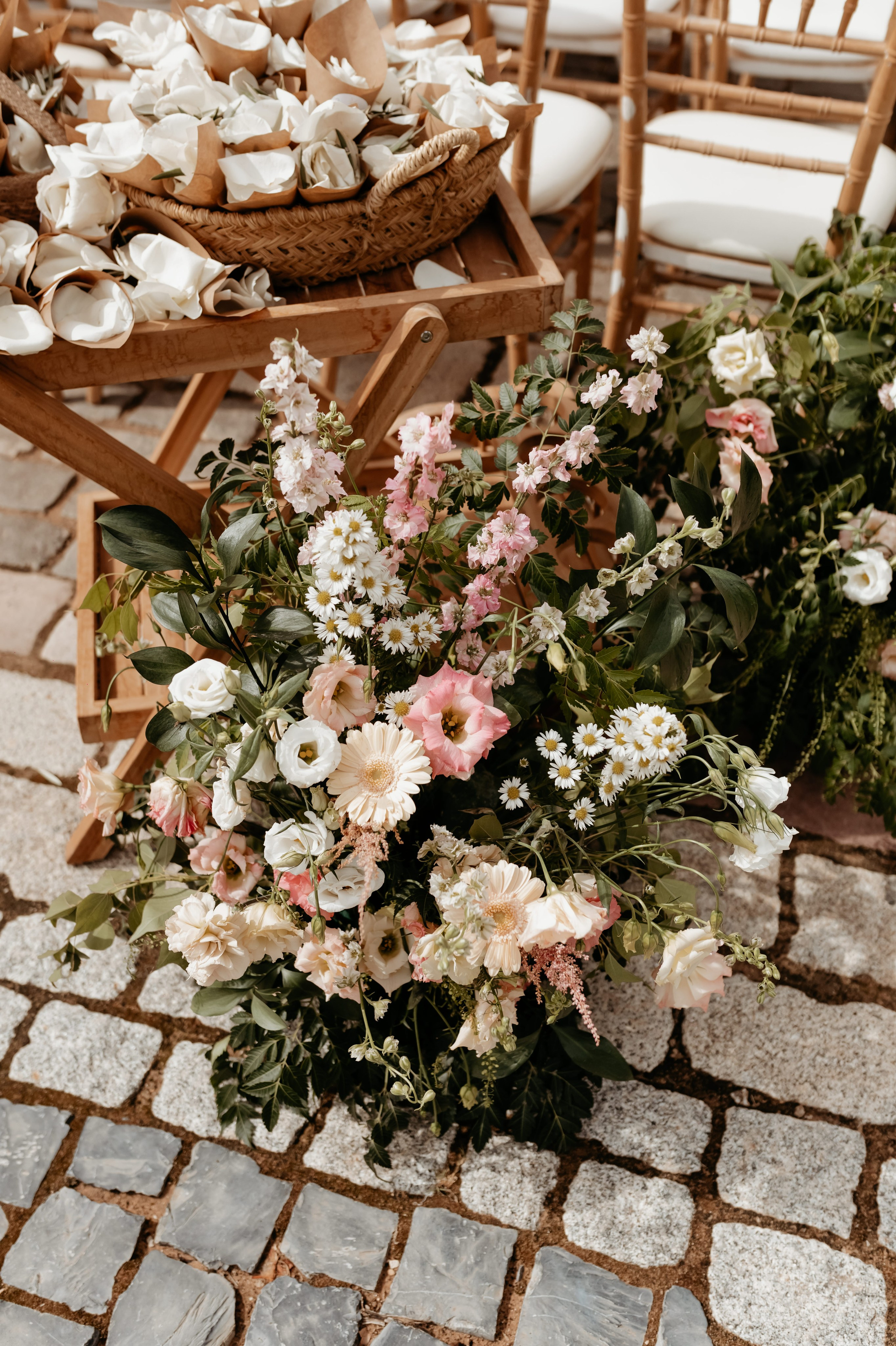 Boda en Bodegas Francisco Gómez Villena Inés y Alex - Ramoné Fotografía. Ramoné Fotografía · Fotógrafo de Bodas en Alicante, Murcia y Valencia | Reportaje Natural y Documental