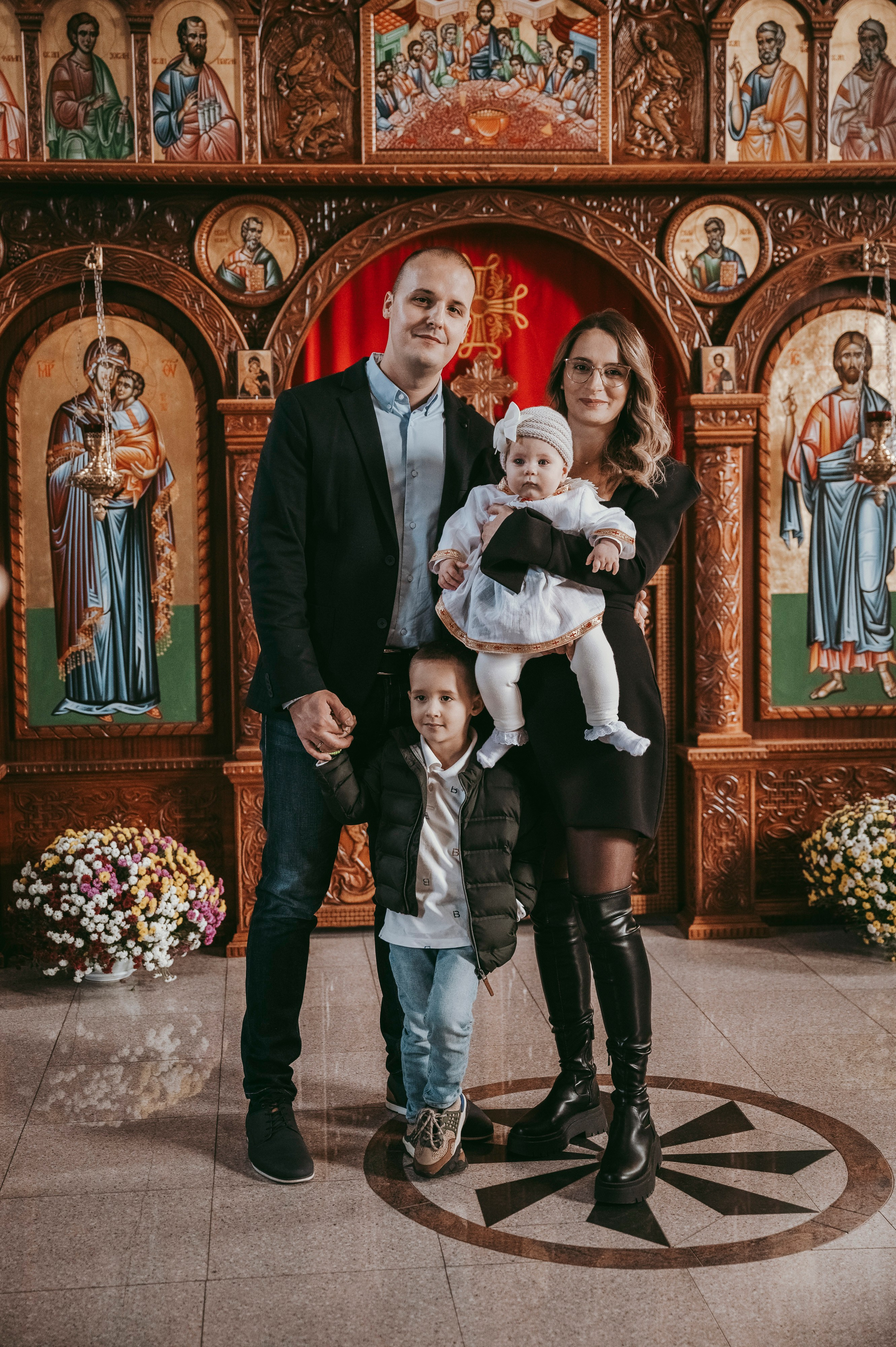 Sofijino krstenje. Deciji i porodicni fotograf u Beogradu Oksana Skendzic