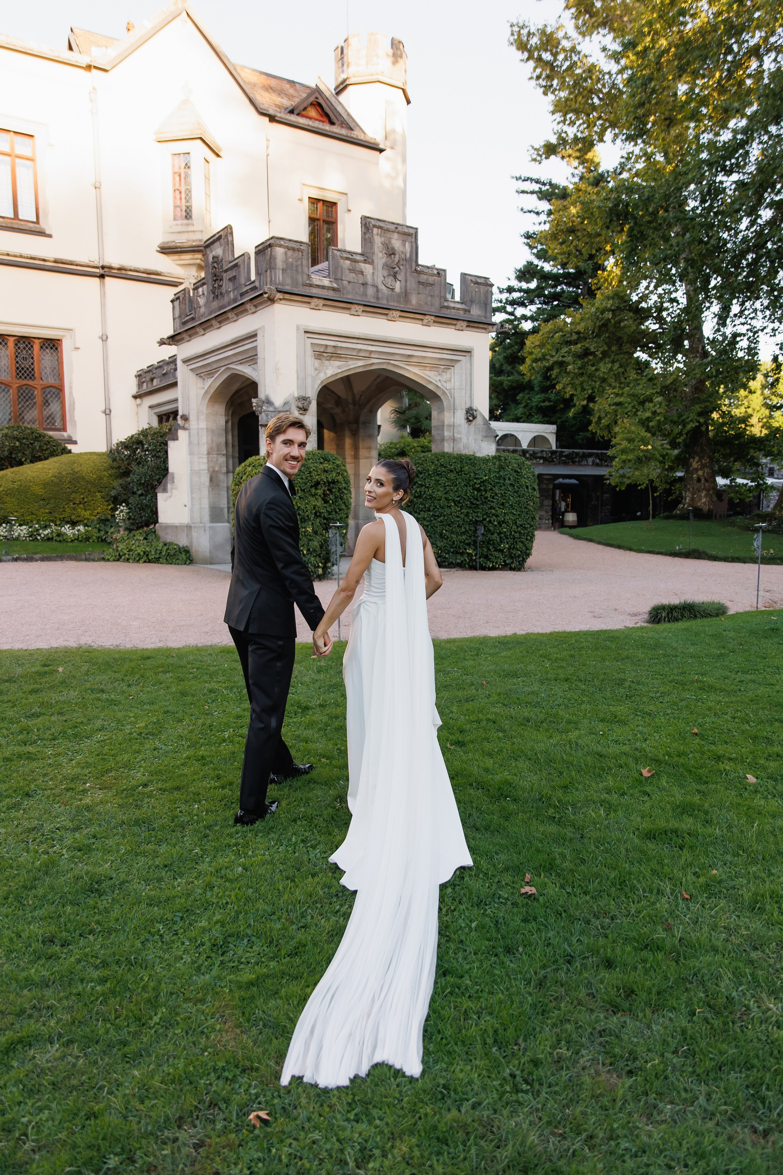Wedding Photographer Lake Maggiore Como Italy. Wedding Photographer Rome Tuscany Como Sicily Puglia Amalfy Italy- Oksana Savenchuk