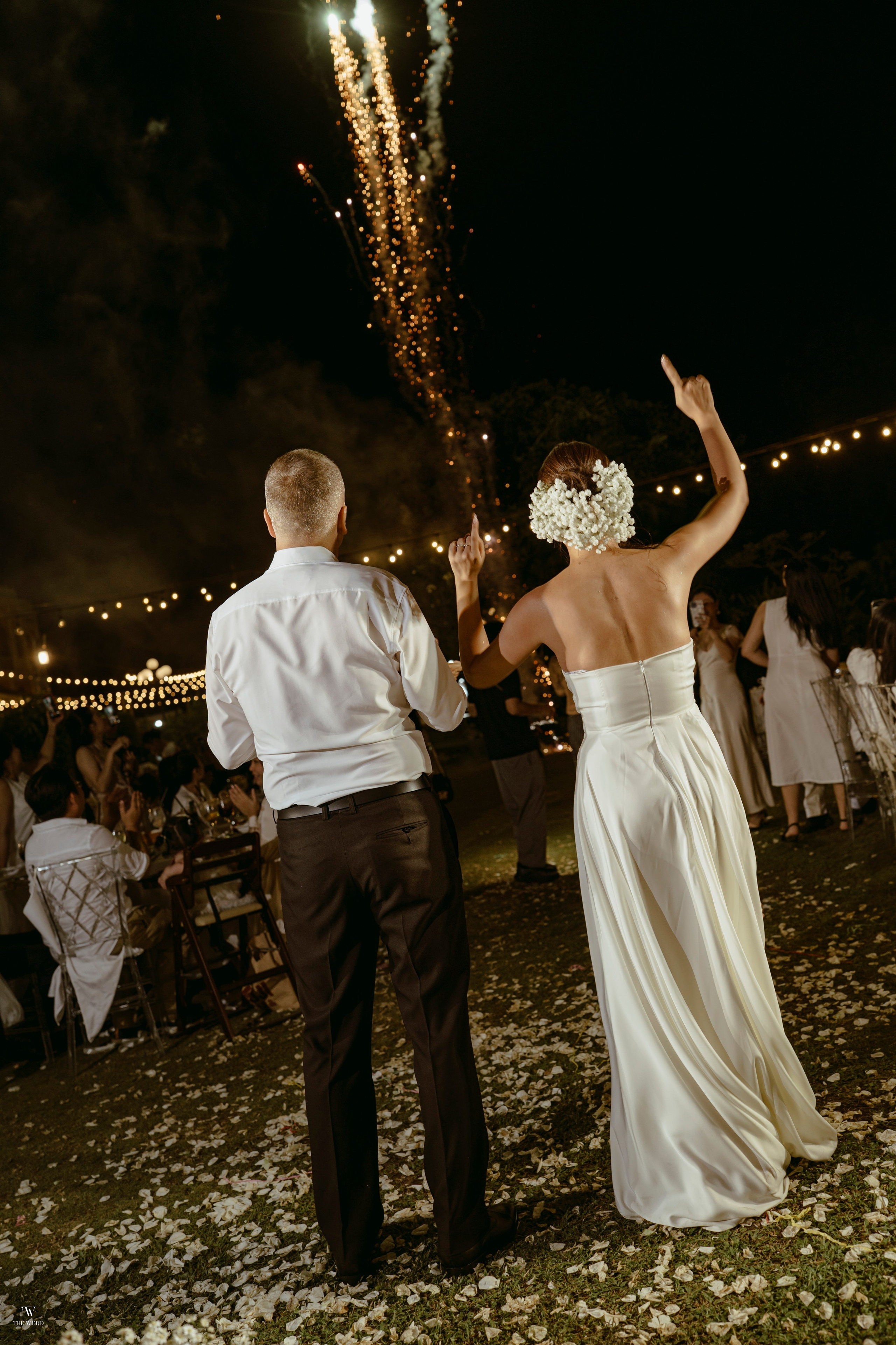 ALEX & NICOLE. WEDDING PHOTOGRAPHER IN VIETNAM