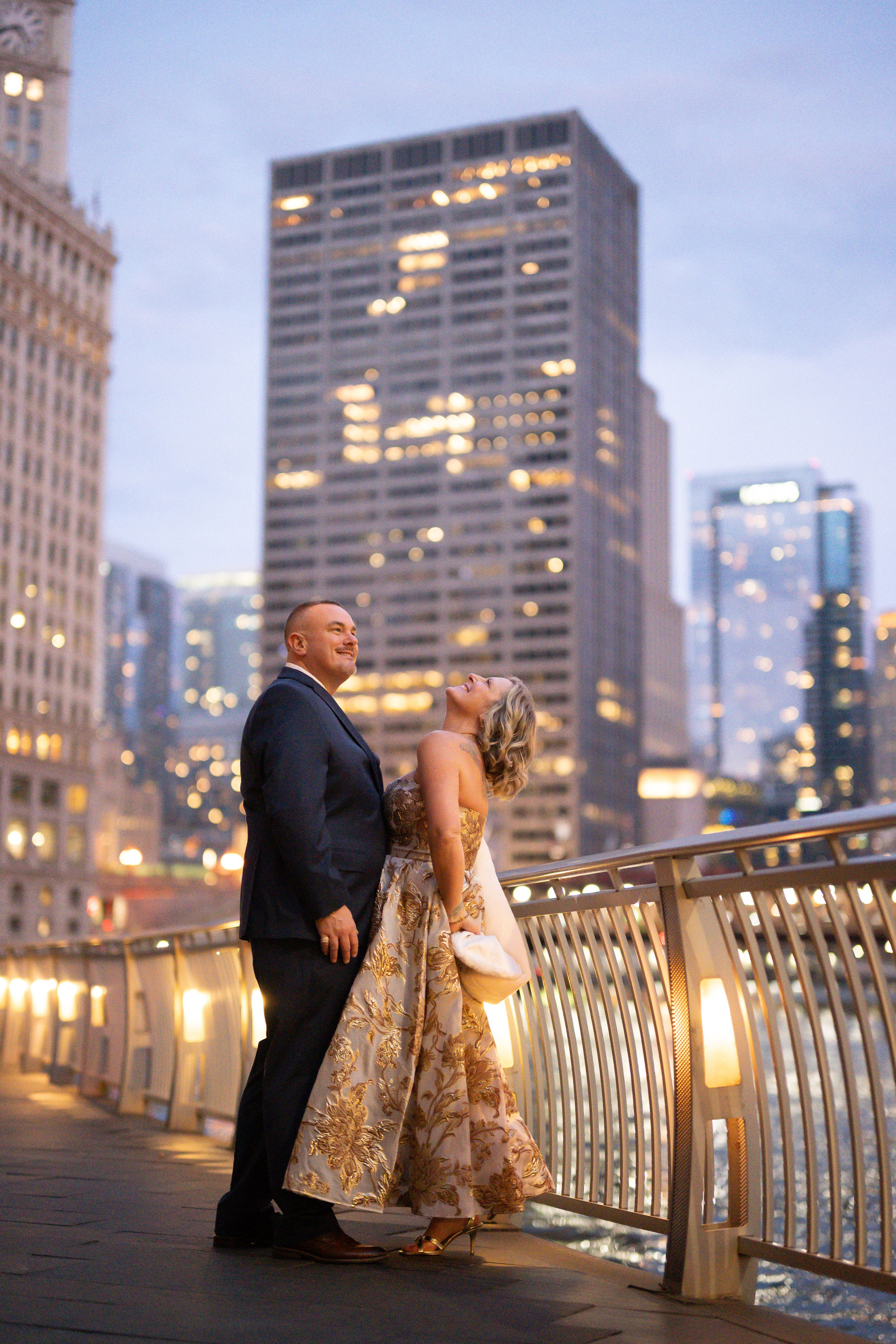 Chicago couple photoshoot. Photographer in Chicago