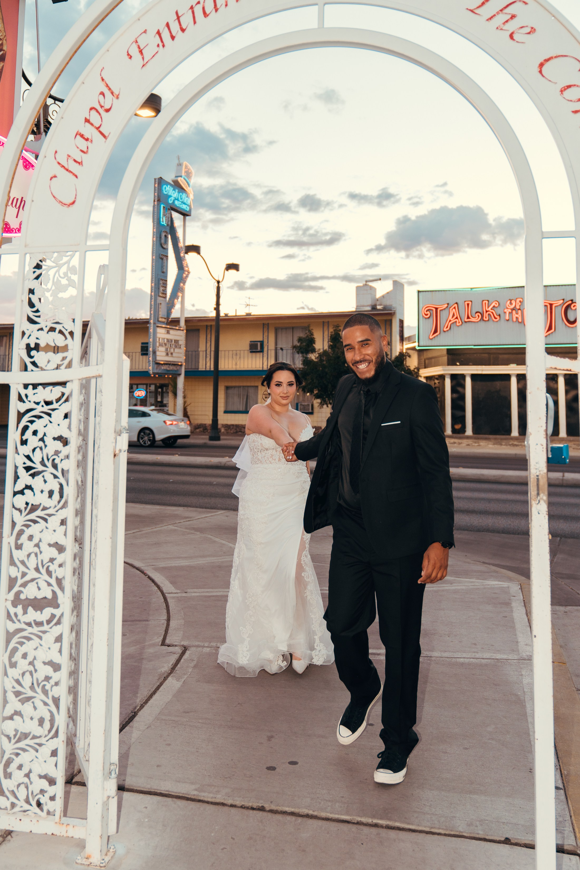 Diannel&David. Wedding & elopement photographer Viktoriya Kravtsov. Las Vegas