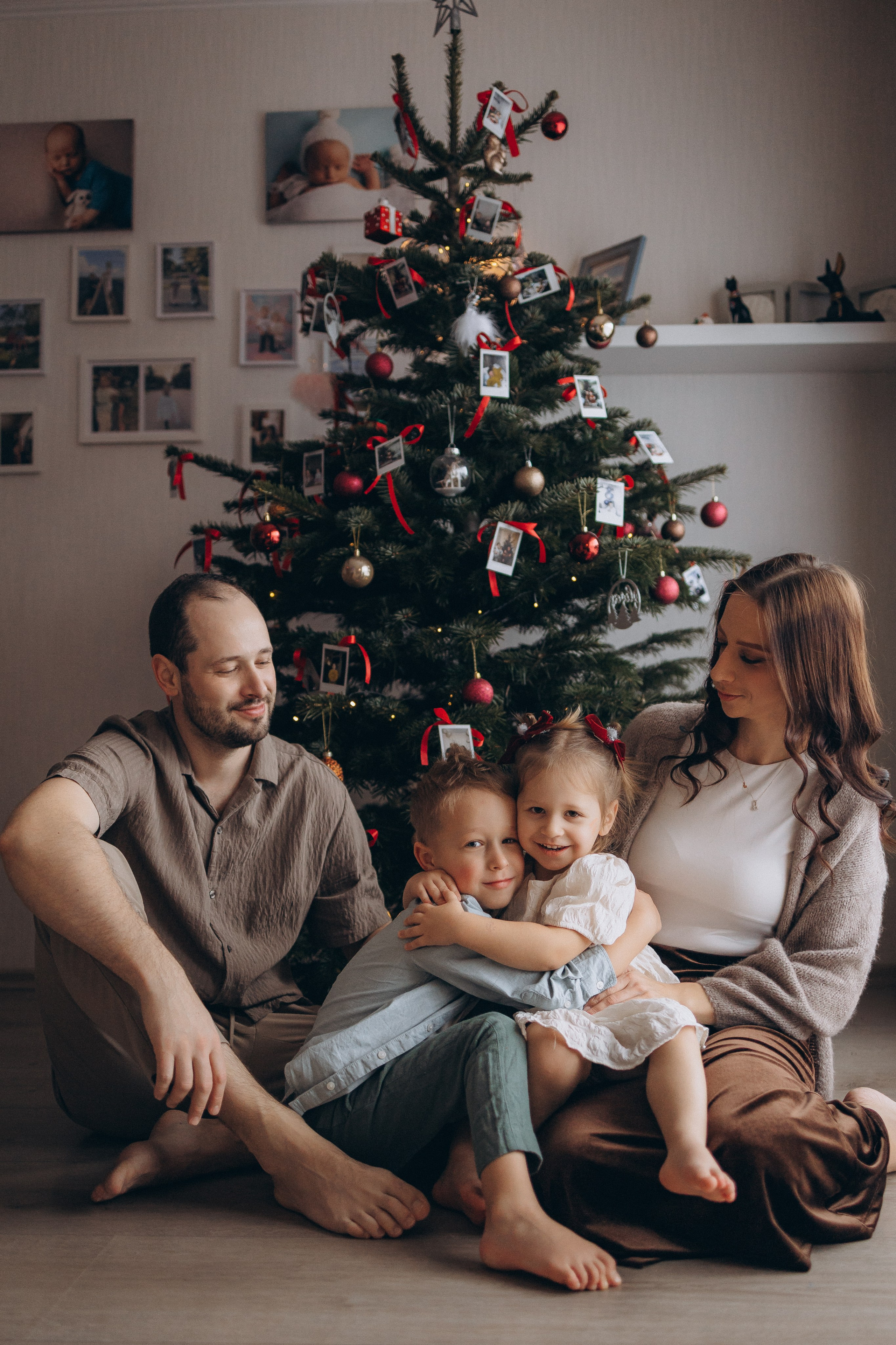 LANAS ģimene. GALVENĀ