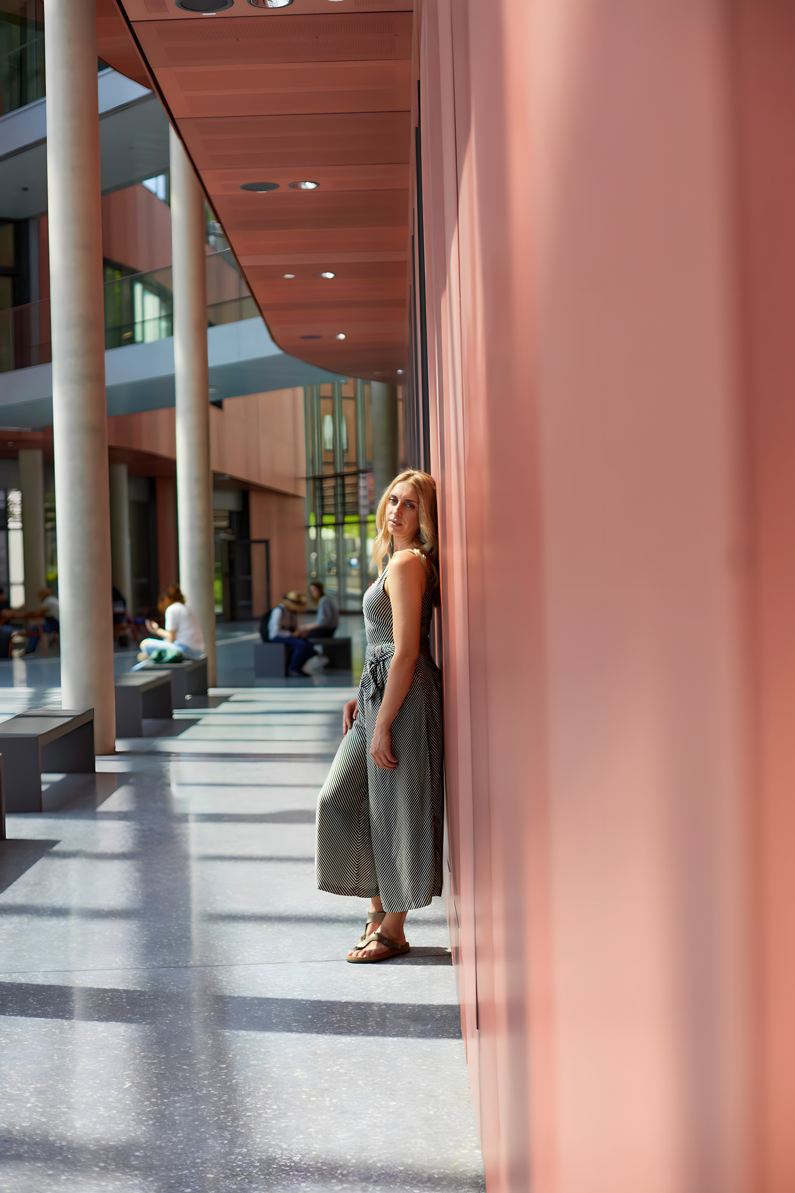 Viktorija im Garten. PHOTOgrapher Germany MARBURG