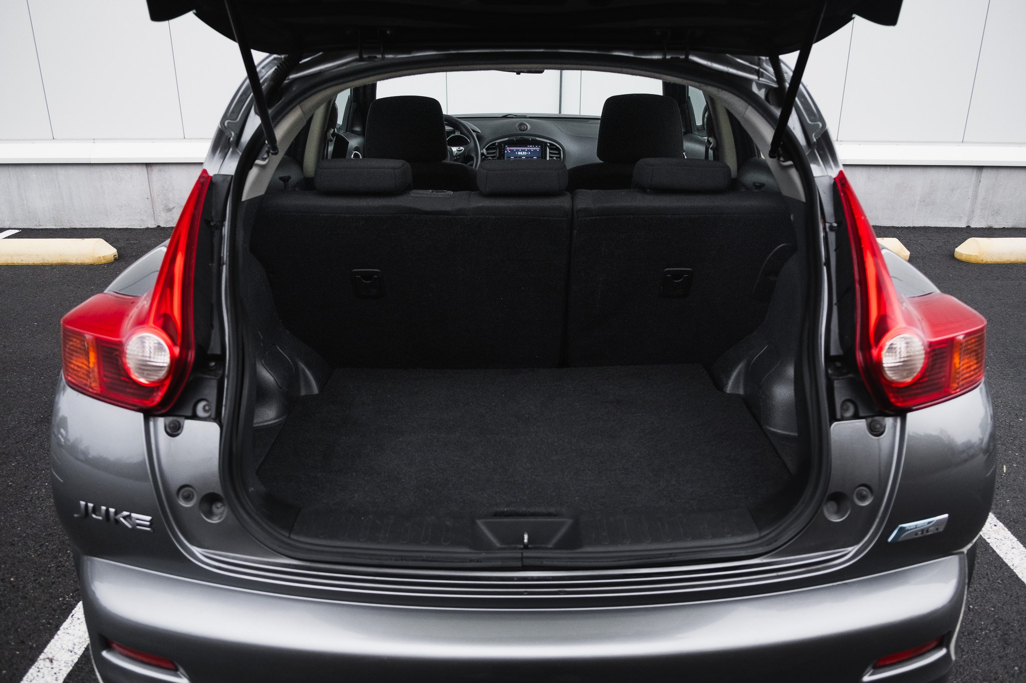 NISSAN JUKE. LOHA VISUALS — AUTOMOTIVE PHOTOGRAPHY