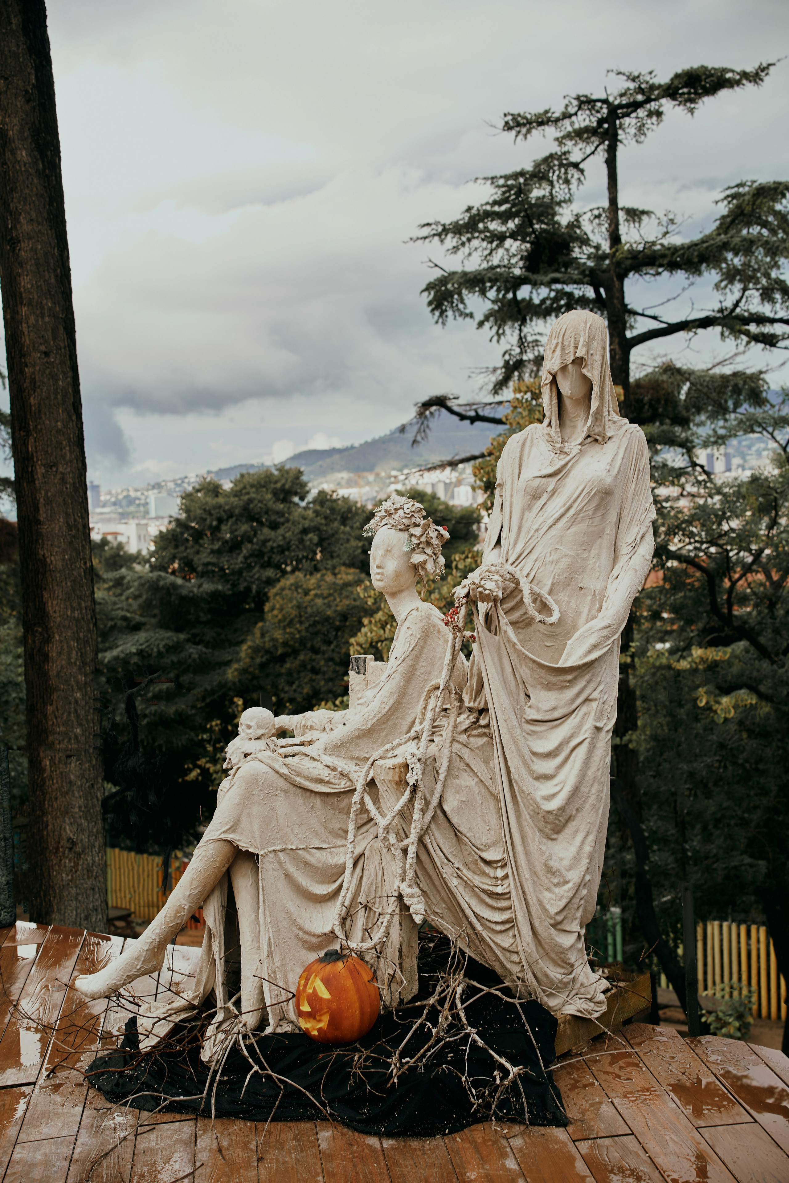 Битлджус-Битлджус-Битлджус. Фотограф в Барселоне Жанна Захарченко